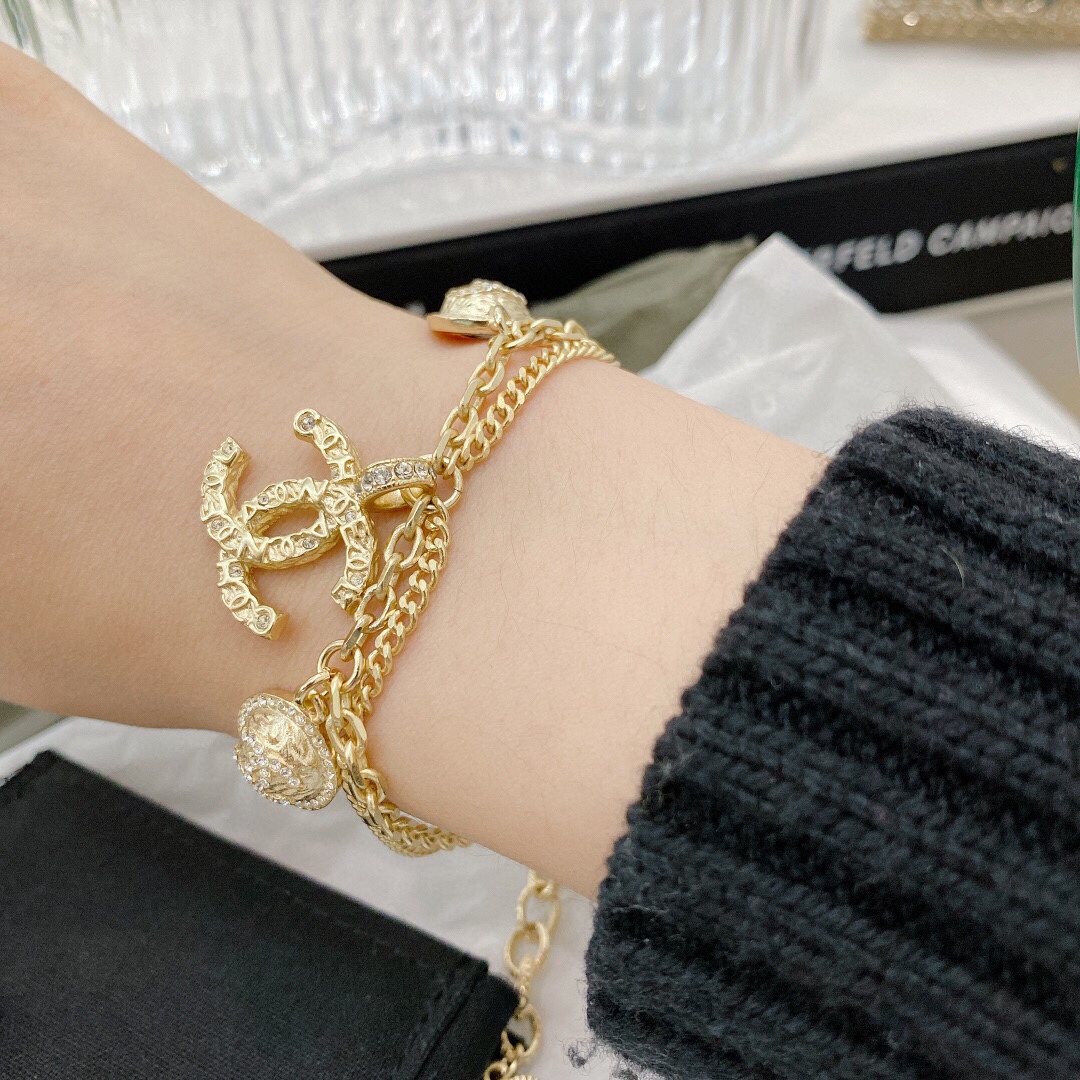 Ch**el Bracelets Gold For Women