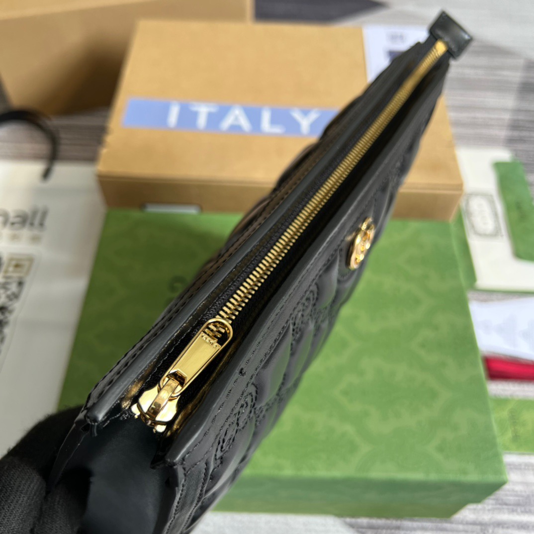 Gvc*1 GG Matelassé Pouch Black/Brown/ Grey For Women‎ 723780 UM8IG 1000 10.6 in/ 27 cm