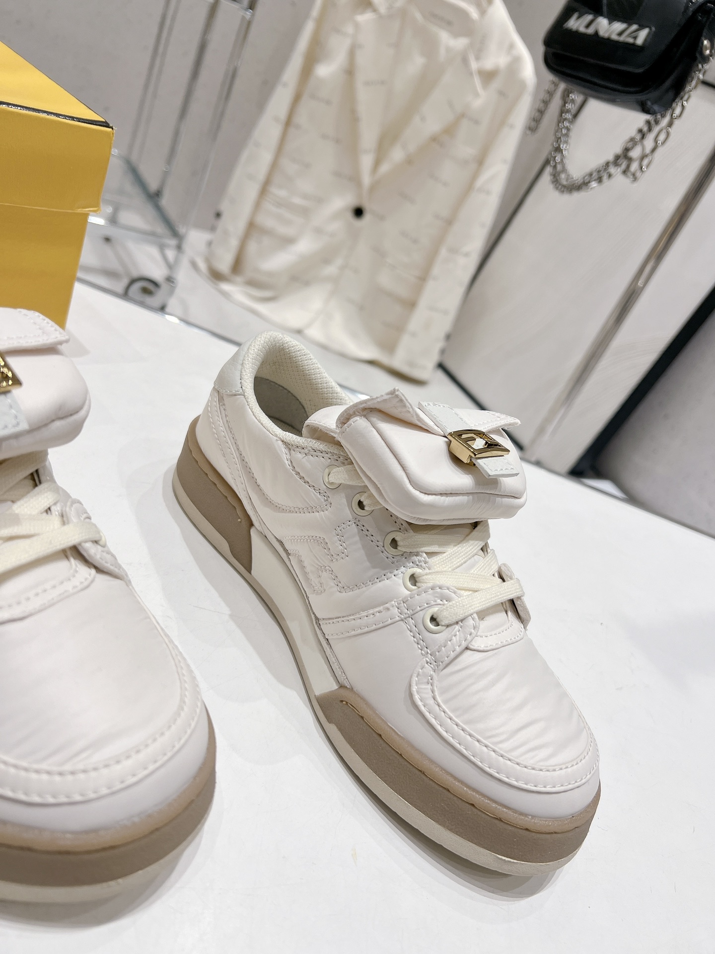 FD F**di Match Lace-Up Low-Top Sneakers White For Women