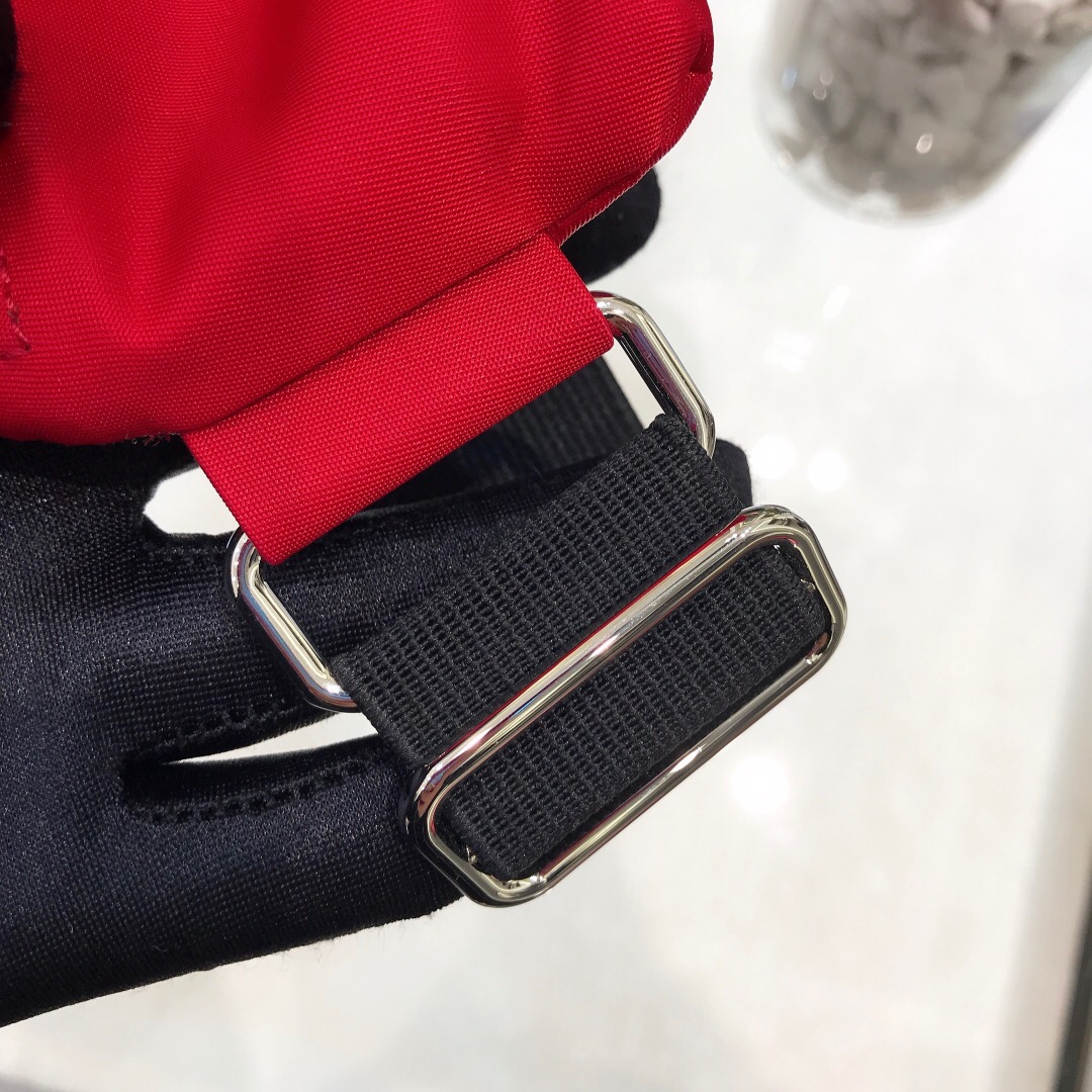 Pra*a Nylon Wristlet Clutch Bag Black/Pink/Red For Women 5.1 in/ 13 cm 2TT095_D02_F0002