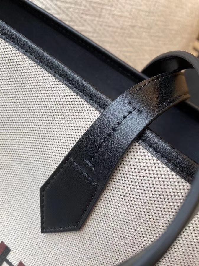 Givenchy Bond Medium Bag Multicolor/Beige For Women‎ 16.5in/42cm