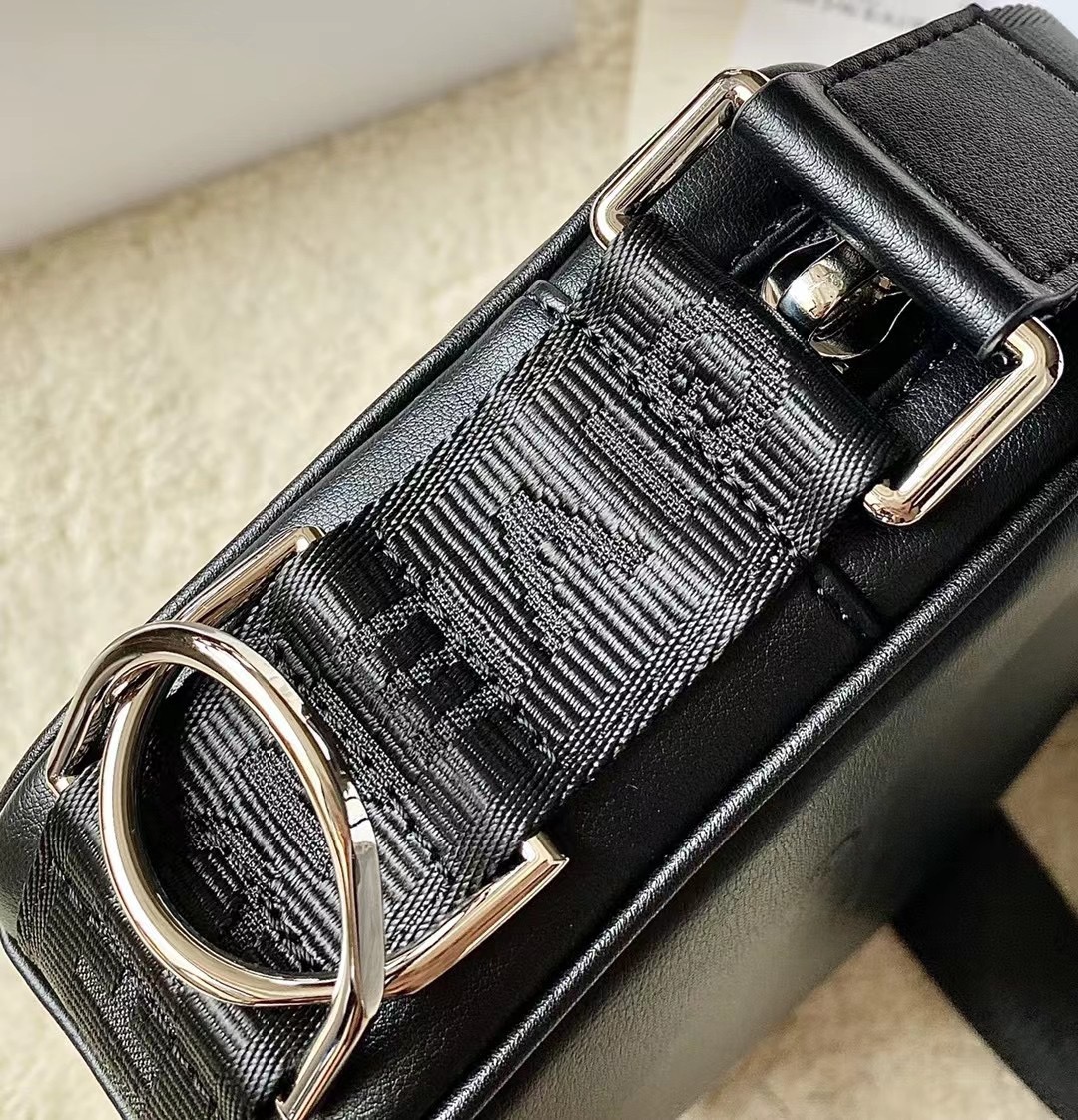 Givenchy Camera Bag Blue/Black/Yellow For Women‎ 7.75in/19.7cm GIV158073