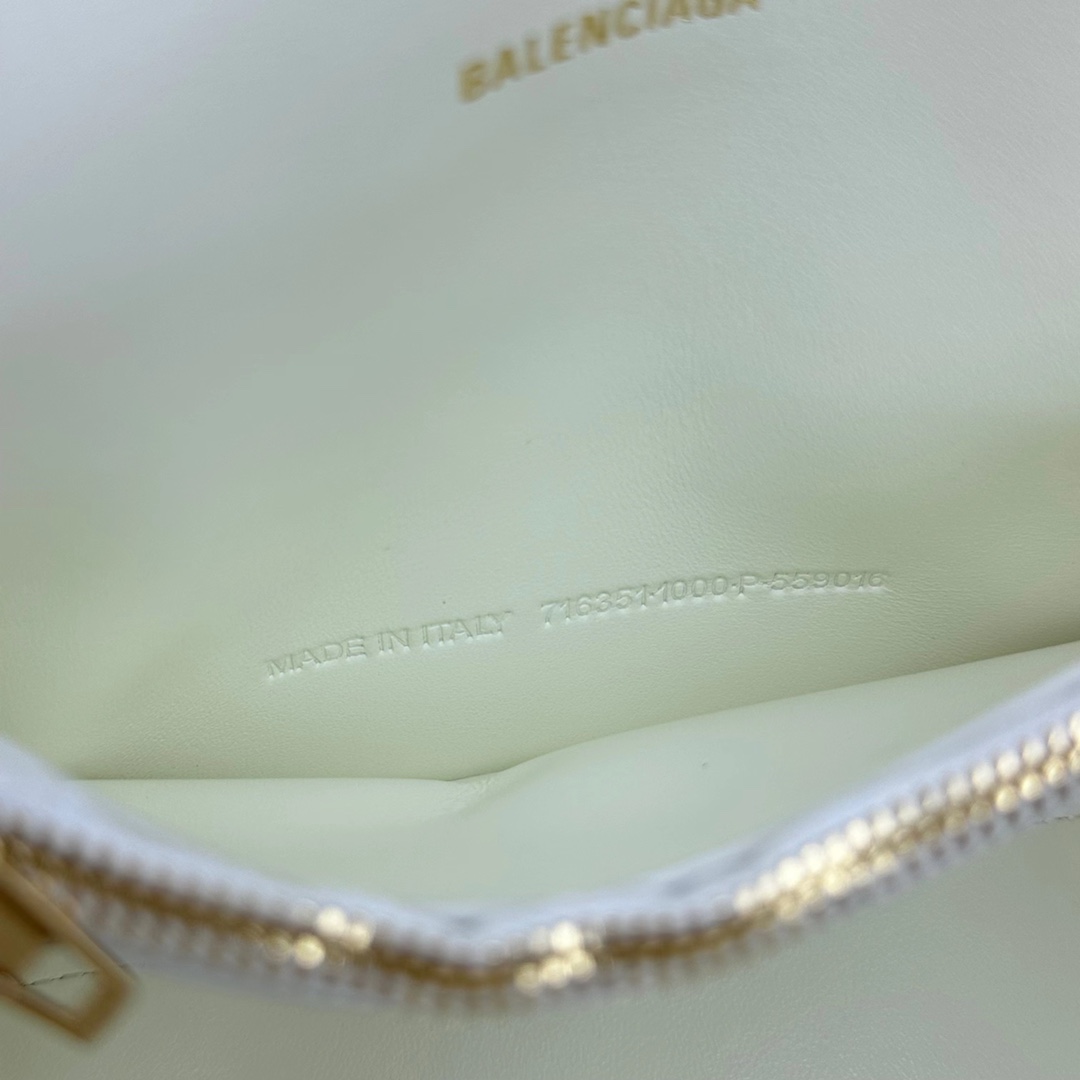 Ba1en*iaga Crush Small Chain Bag Black/White For Women‎ 9.8in/25cm 716351210IX1000