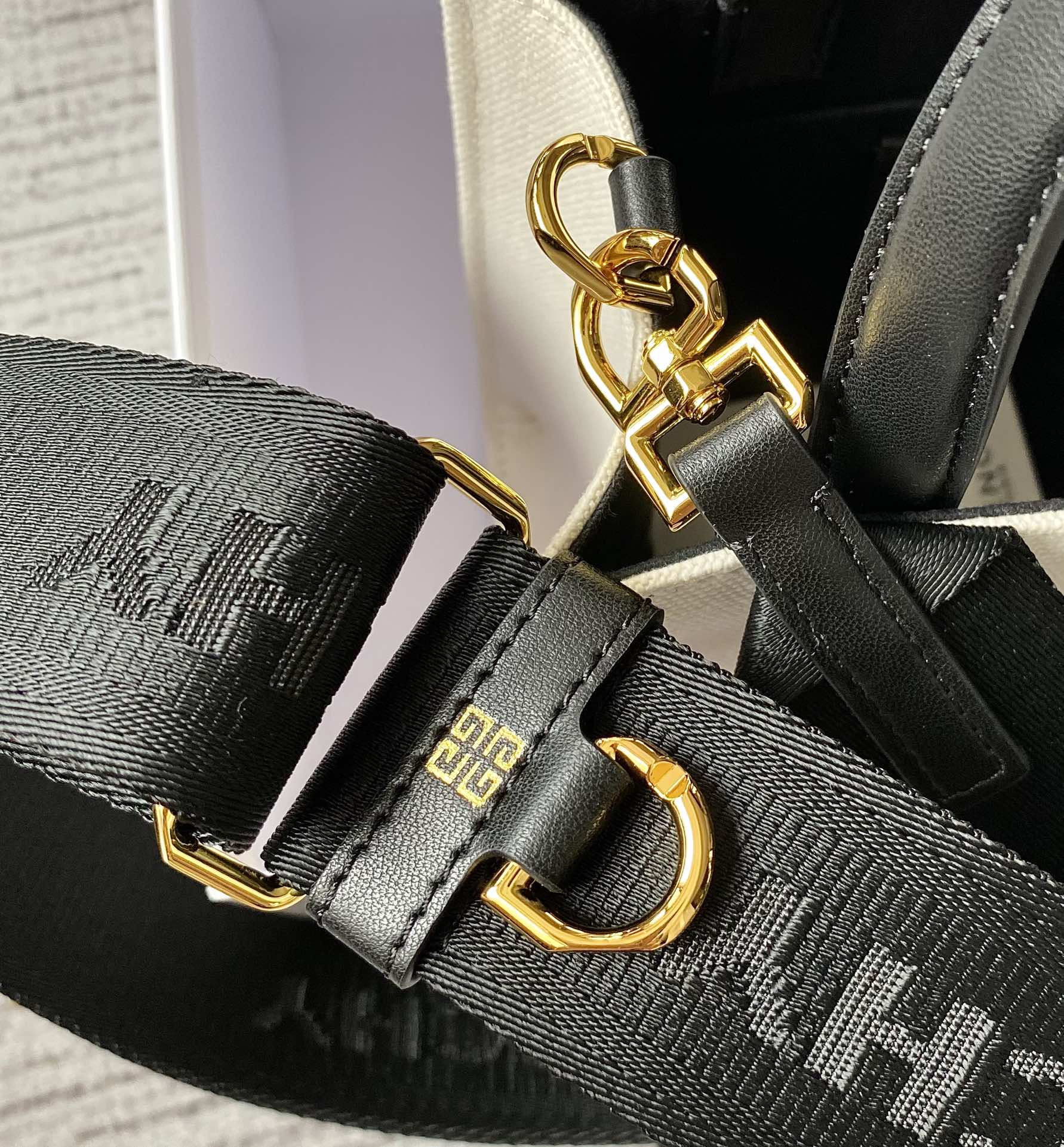 Givenchy Mini G Tote Shopping Bag Black/Beige For Women‎ 7.5in/19cm BB50N0B1F1-001