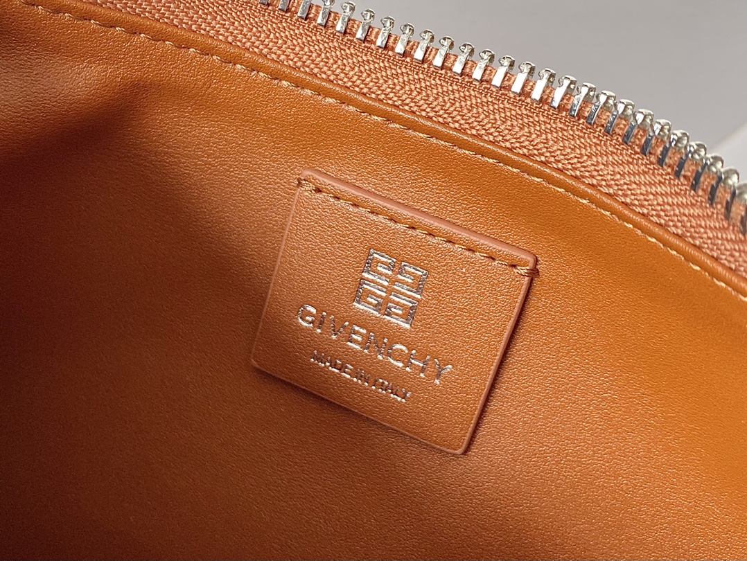 Givenchy Small Moon Cut Out Bag Black/Pink/Cream/Brown/Grey/Dark Grey For Women‎ 9.8in/25cm BB50LGB1A4-001