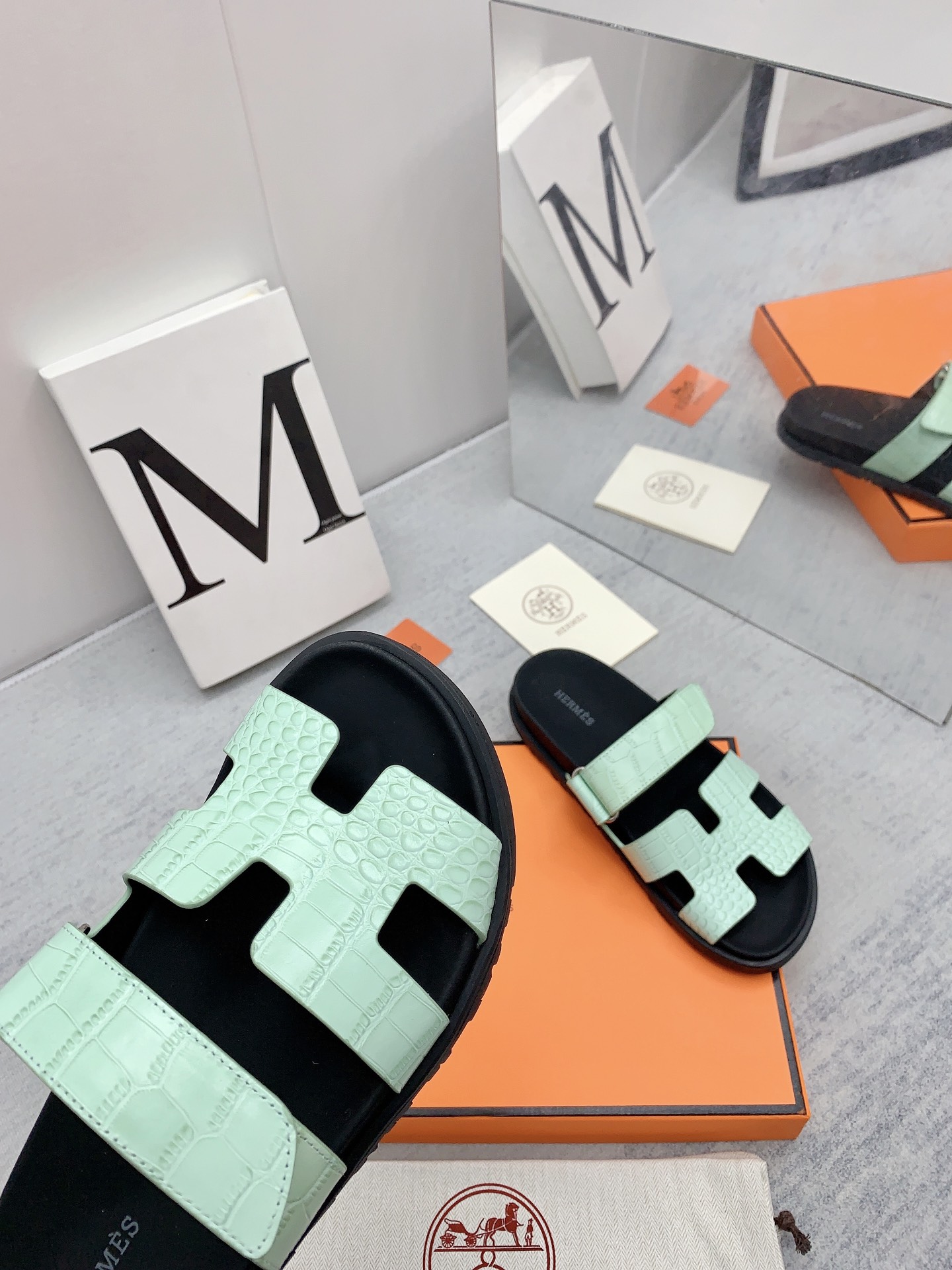 H**me5 Chypre Sandal Jade Green For Men