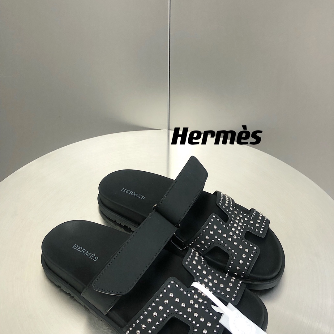 H**me5 Chypre Sandal Black For Men