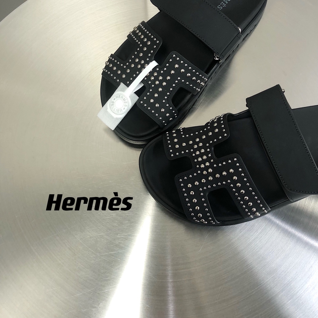 H**me5 Chypre Sandal Black For Men