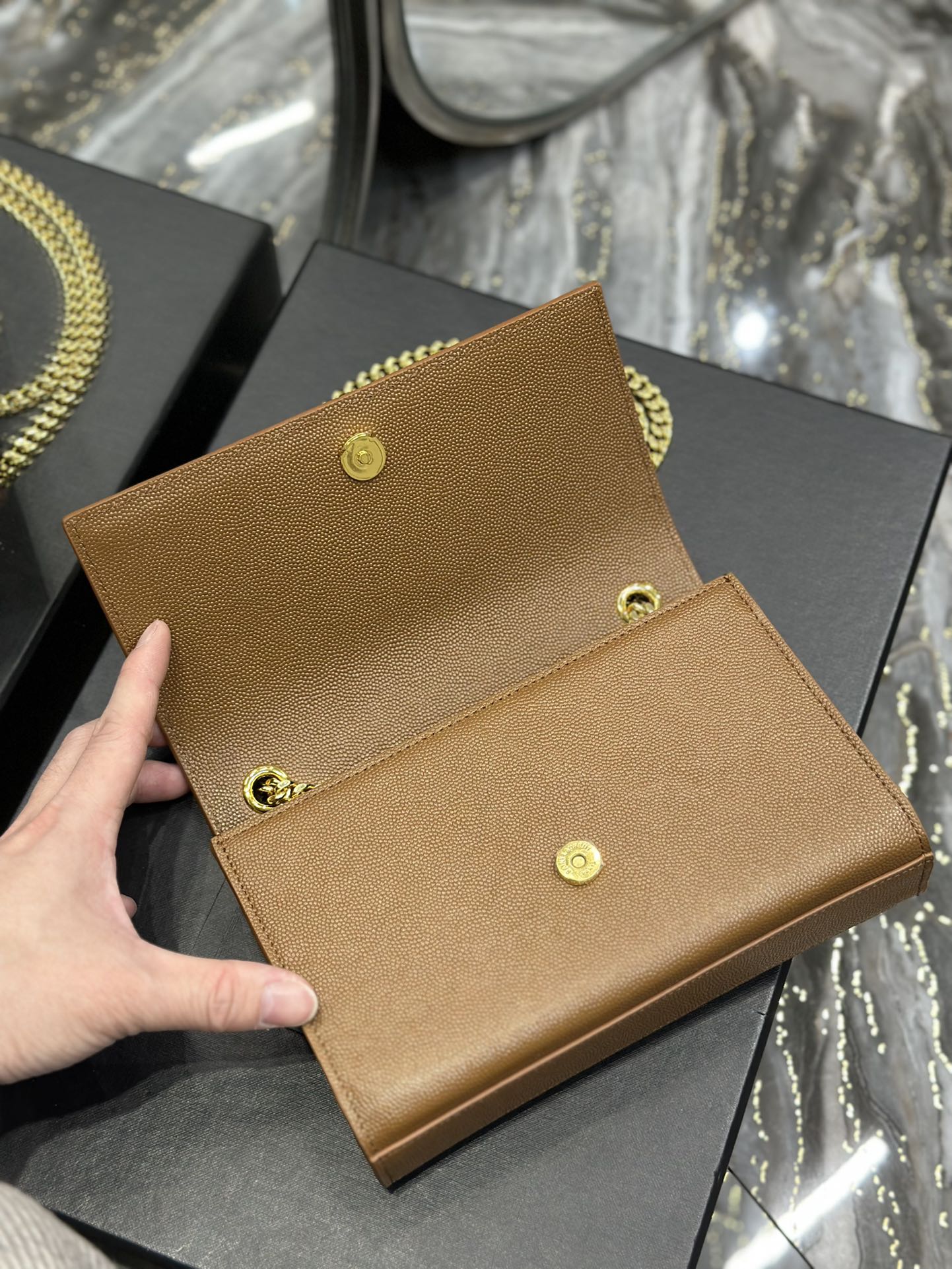 Sa1nt Lau*nt Kate Small Chain Bag Brown For Women‎ 7.8in/20cm