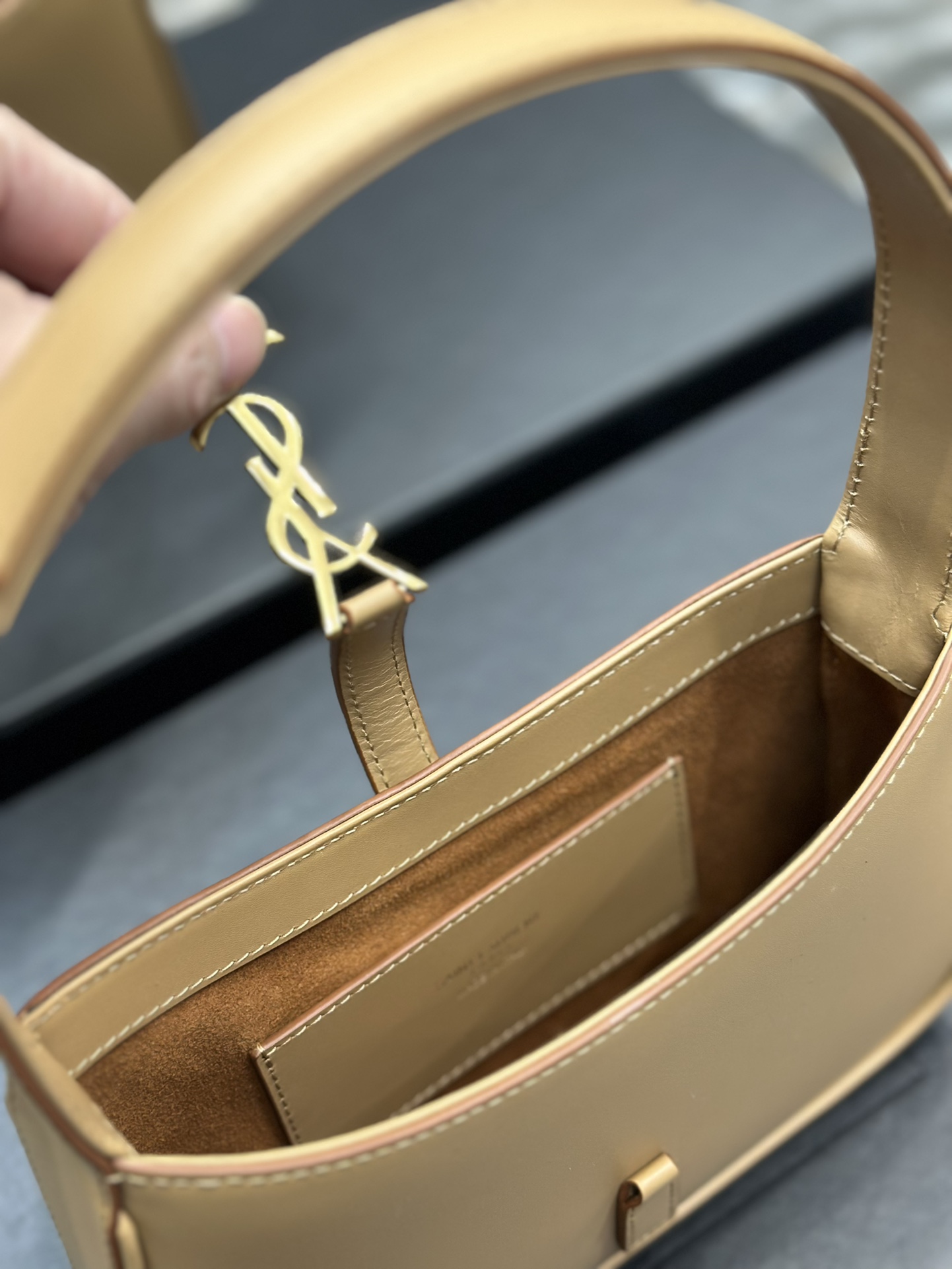 Sa1nt Lau*nt Le 5 A 7 Mini Black/Brown For Women‎ 7.5in/19cm 7103182R20W1000