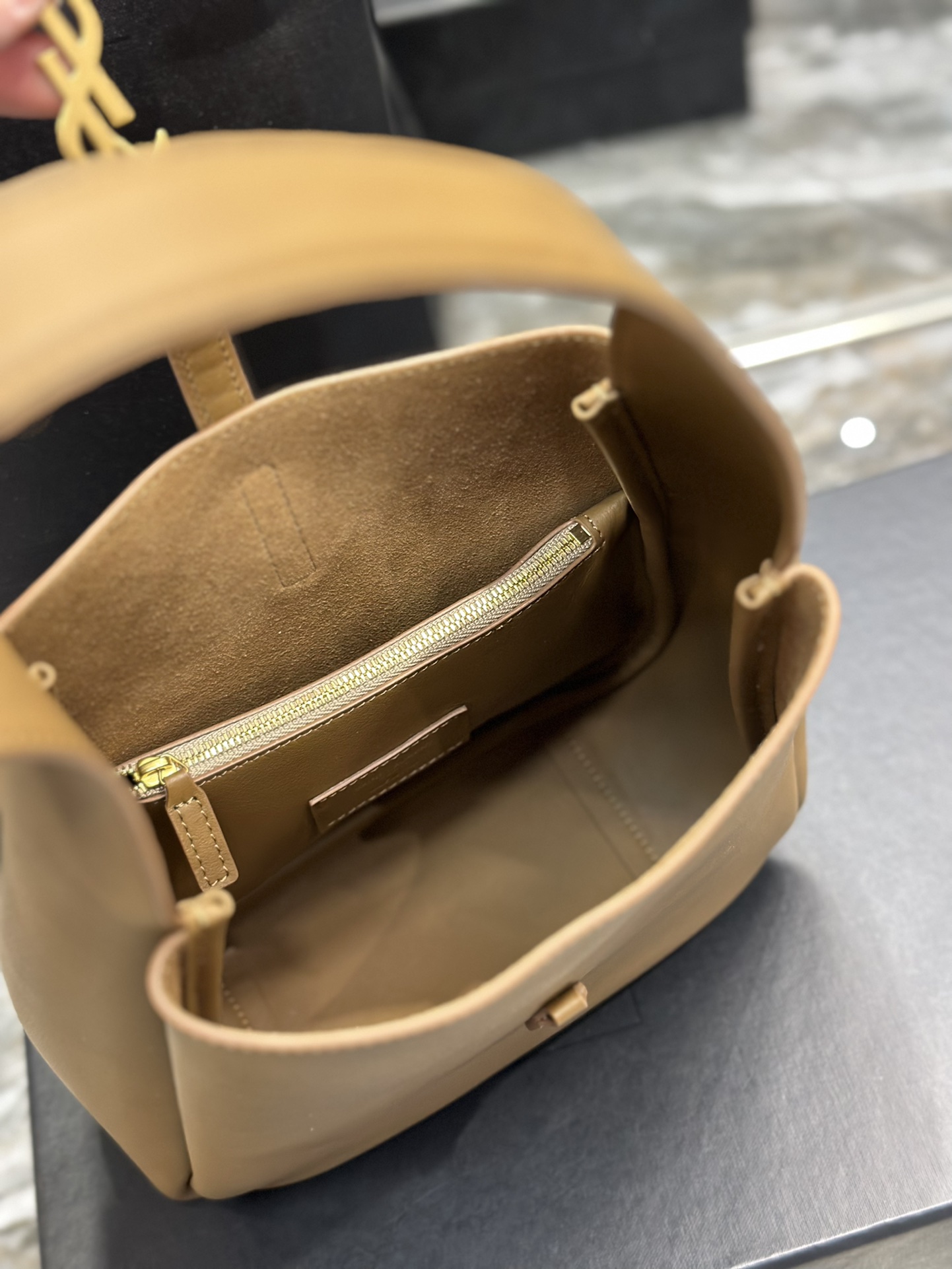 Sa1nt Lau*nt Le 5 A 7 Soft Small Black/Yellow/Burgundy For Women‎ 9in/23cm 713938AAAUQ1000