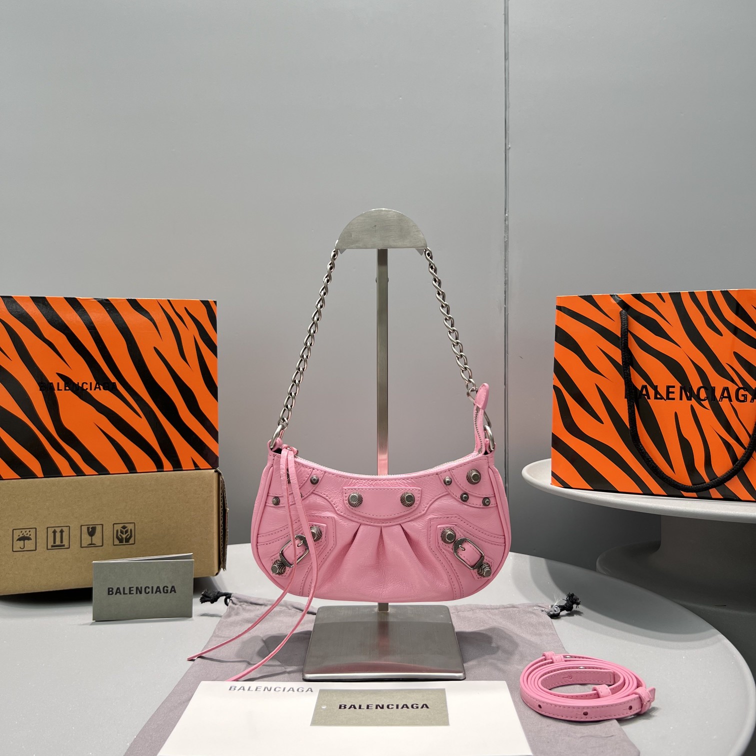 Ba1en*iaga Le Cagole Mini Bag Black/White/Pink For Women‎ 8.2in/20.8cm 6958141VG9Y1000