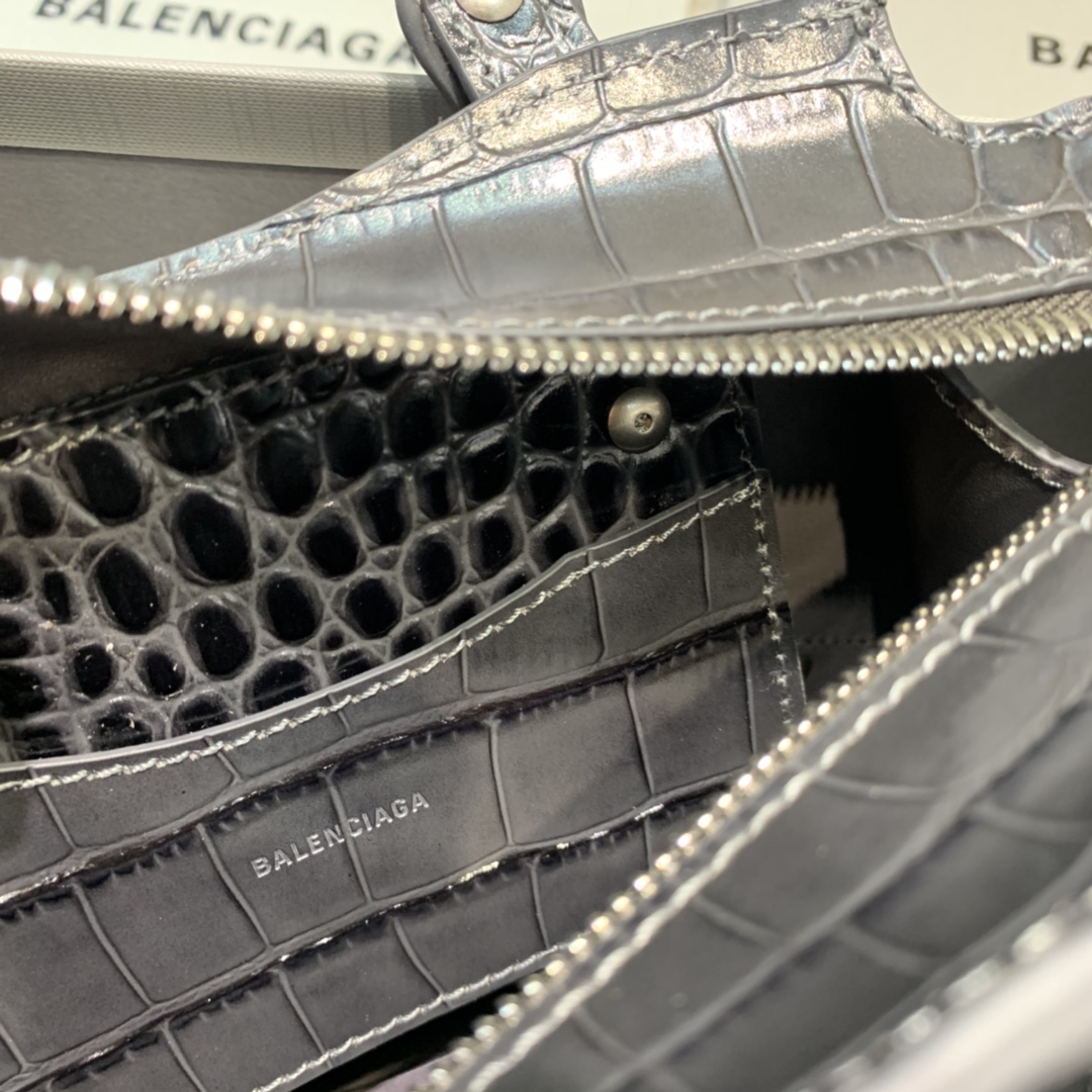 Ba1en*iaga Neo Classic Mini Handbag Black/Burgundy For Women‎ 8.6in/21.8cm