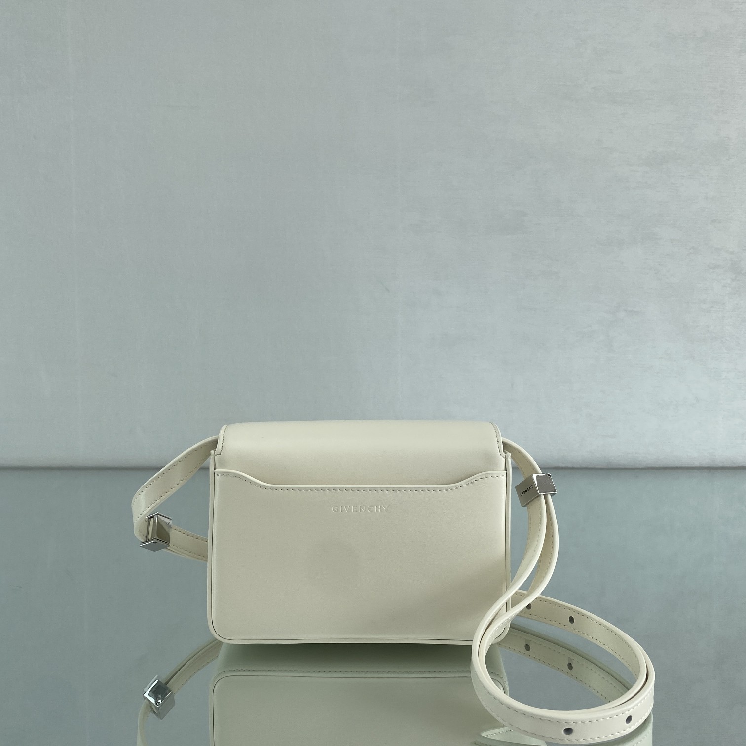 Givenchy Small 4G Bag Black/White/Pink For Women‎ 6.5in/16.5cm