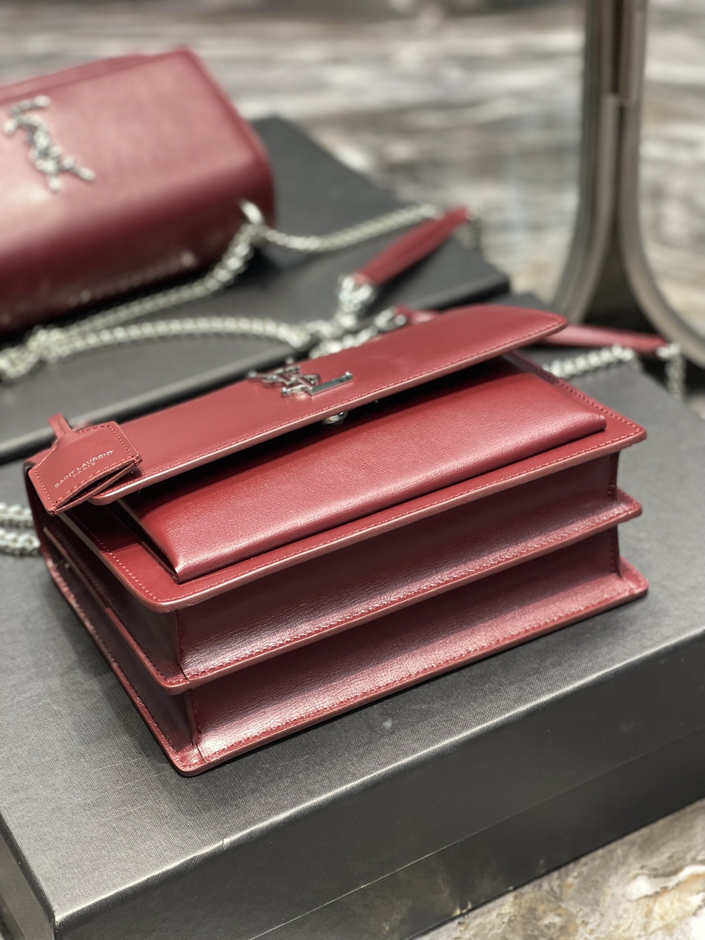 Sa1nt Lau*nt Sunset Medium Chain Bag Red For Women‎ 8.6in/22cm