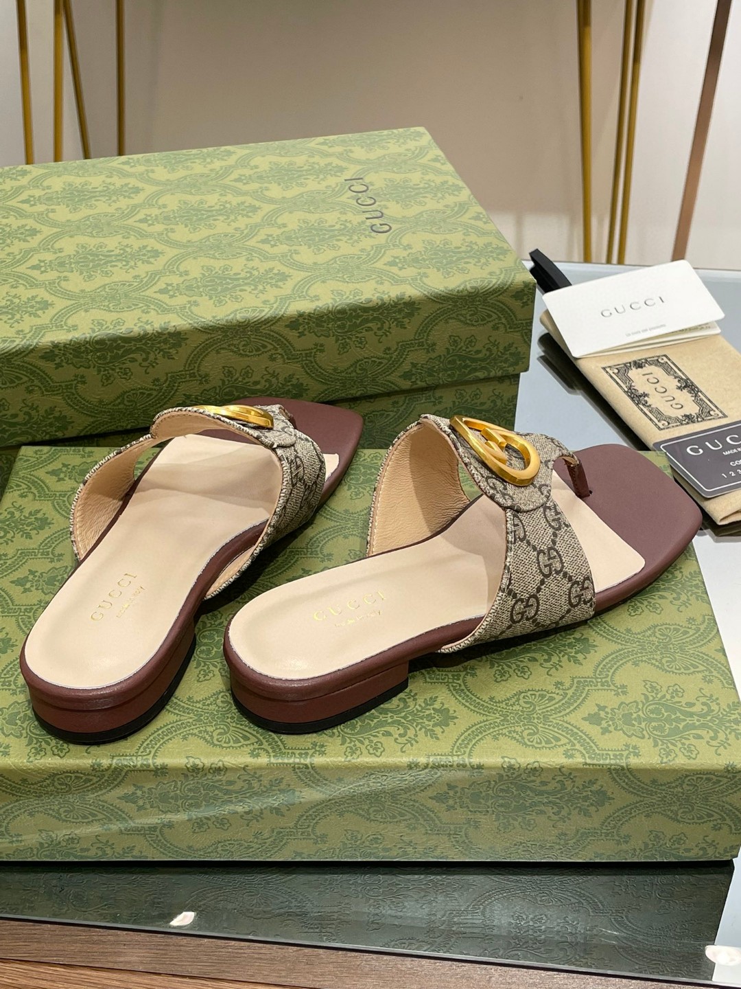 Gvc*1 Blondie Thong Sandal In Monogram Brown For Women ‎‎