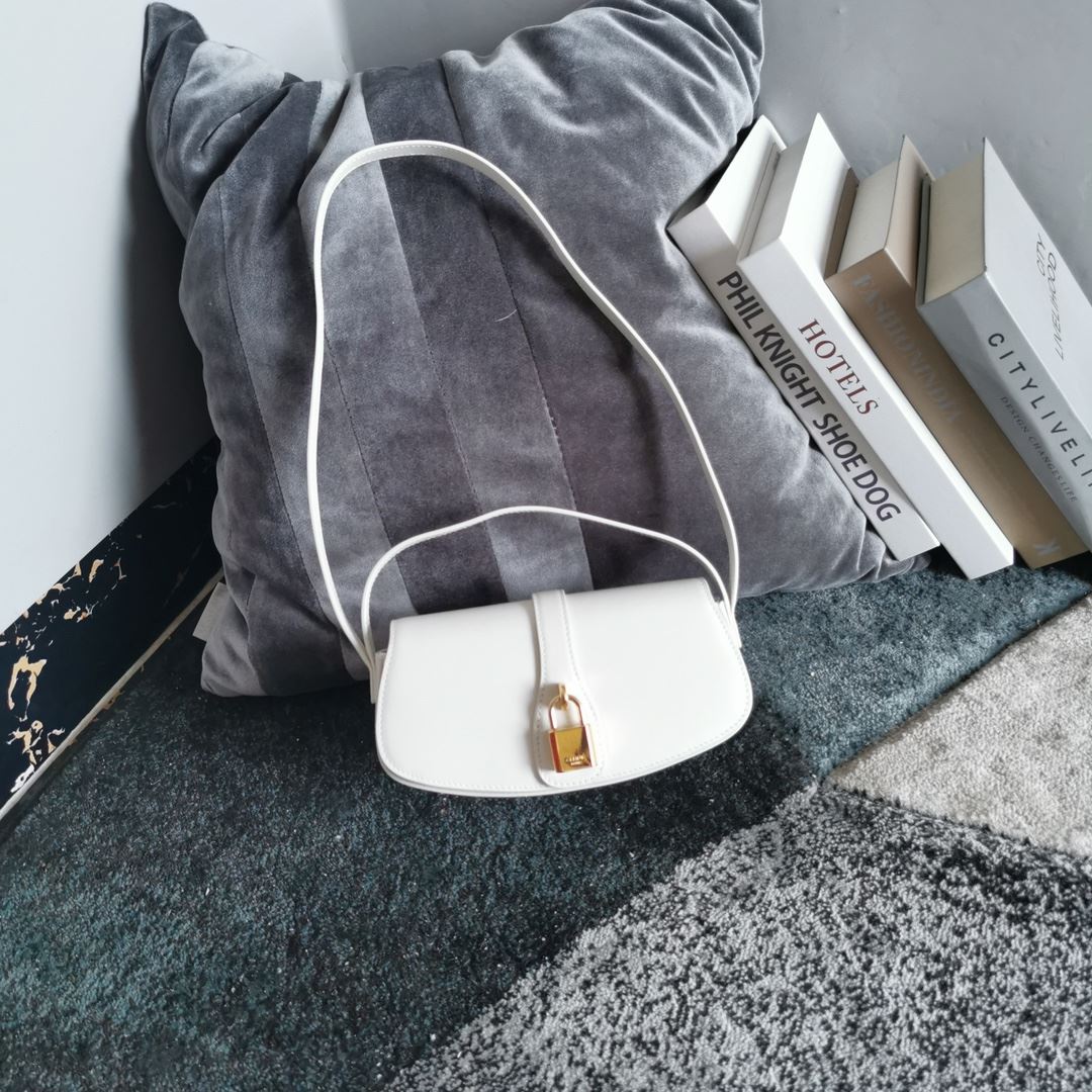 Ce1i*e Clutch On Strap Tabou In Triomphe Smooth White/Brown/Black For Women‎ 7in/18cm 10I593DQ1.01CK