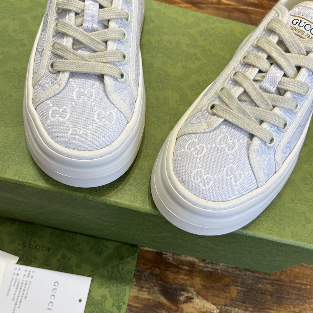 Gvc*1 Low-Cut Sneaker Light Blue For Women