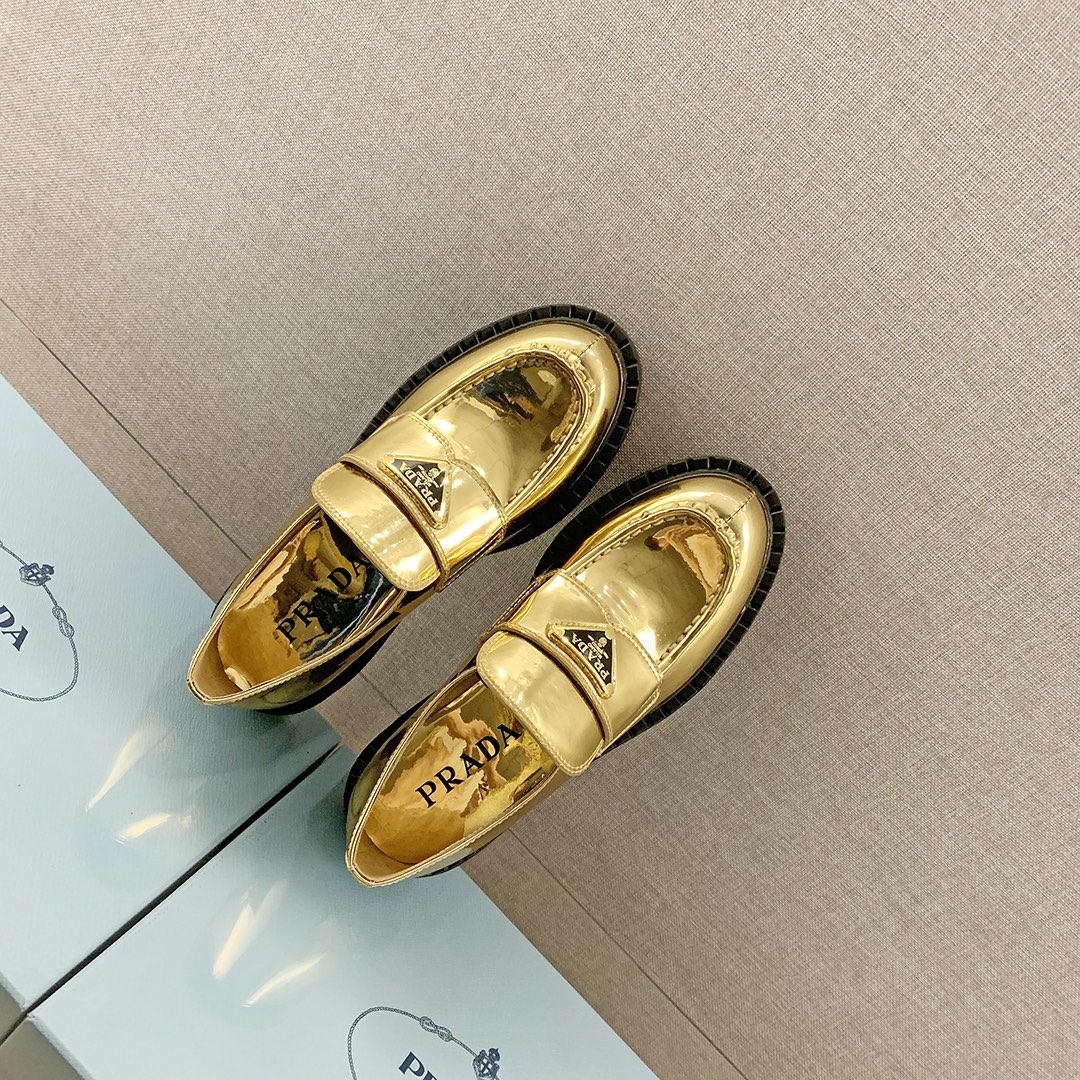 Pra*a Metallic Loafers Gold Tone For Women 1.9 in/ 5cm 1D246M_3AU1_F0522_F_B050