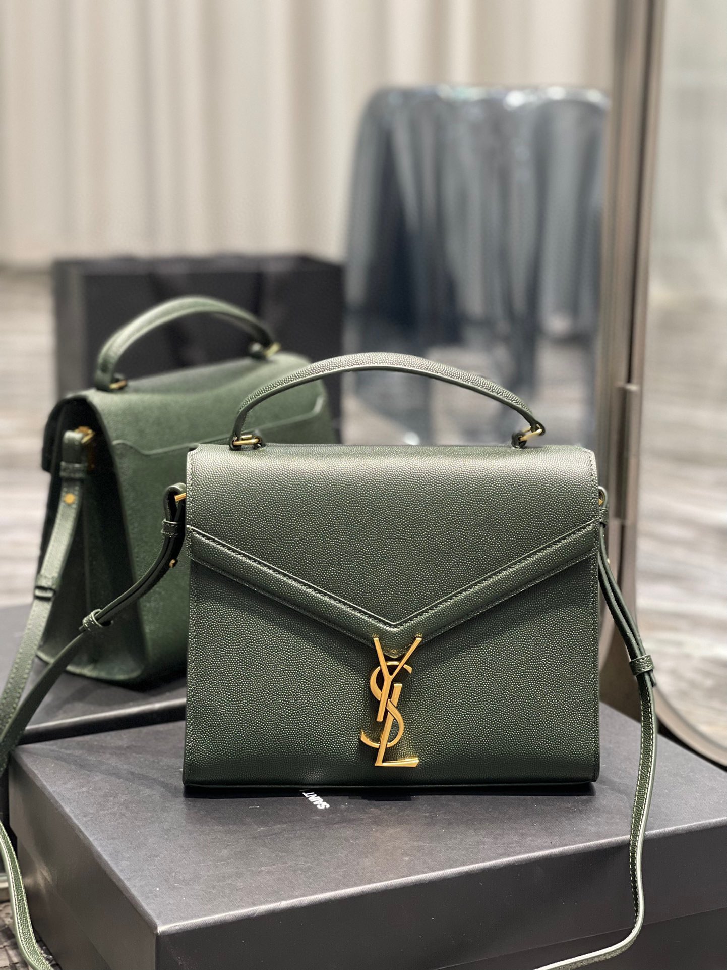 Sa1nt Lau*nt Cassandra Medium Top Handle Bag Black/Burgundy/Green/Grey/Light Yellow For Women‎ 9.6in/24.5cm 6239310SX0W2045