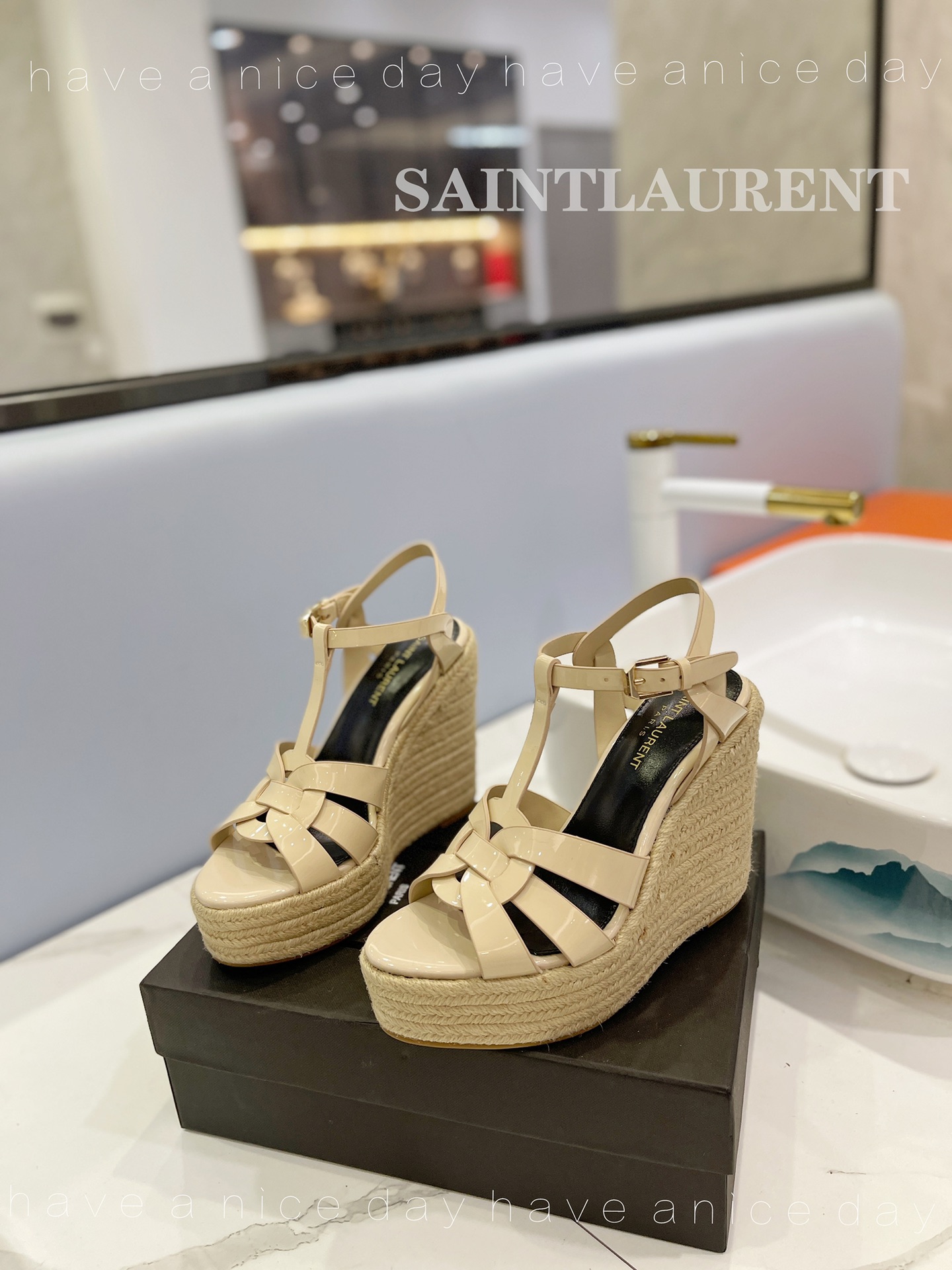 Sa1nt Lau*nt Tribute Espadrilles In Patent Beige For Women