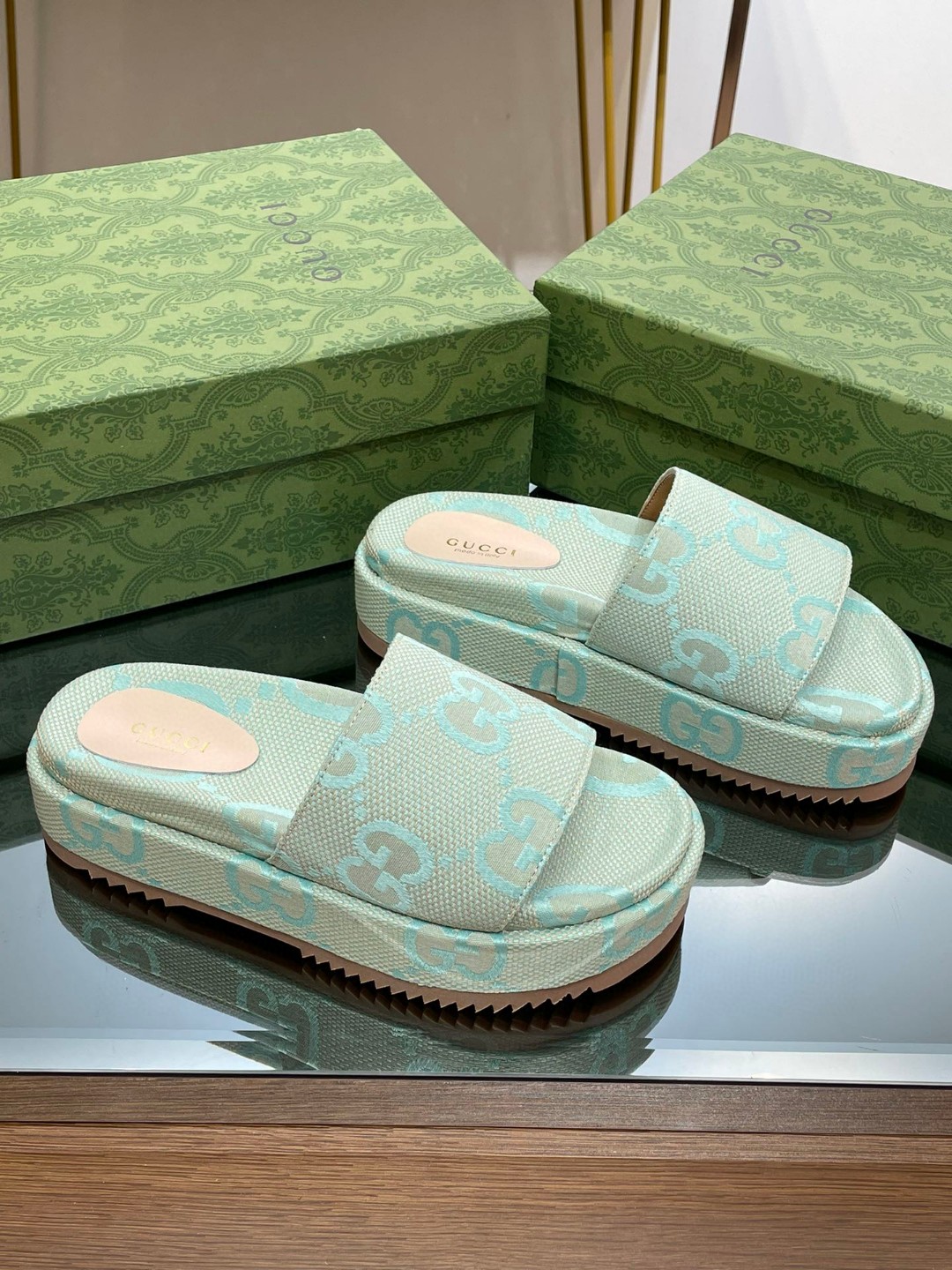 Gvc*1 Jumbo Gg Platform Slide Sandal Light Green For Women