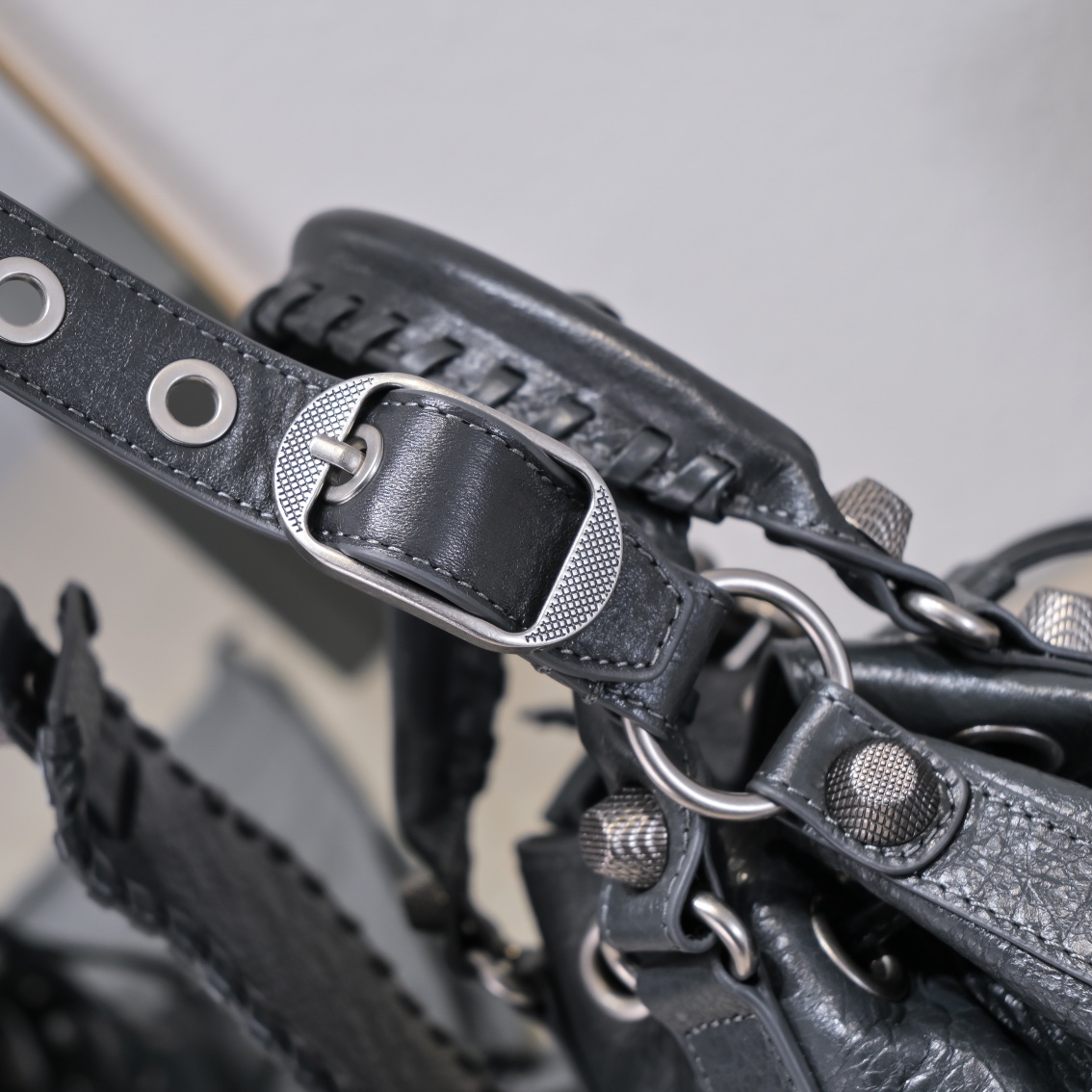 Ba1en*iaga Le Cagole Small Bucket Bag In White/Black/Purple For Women 11.8in/30 cm