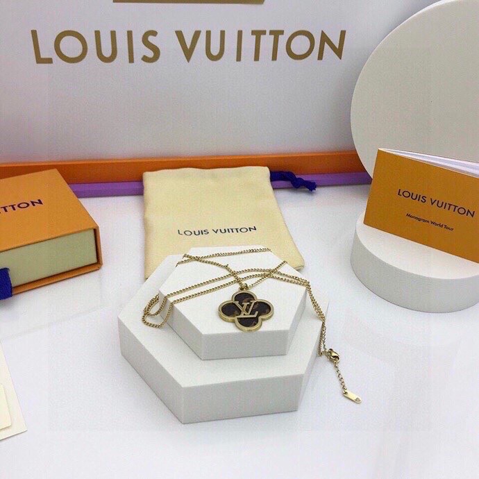 L0vis Vvtt0n Black Four Petal Flower Necklace Gold Tone For Women