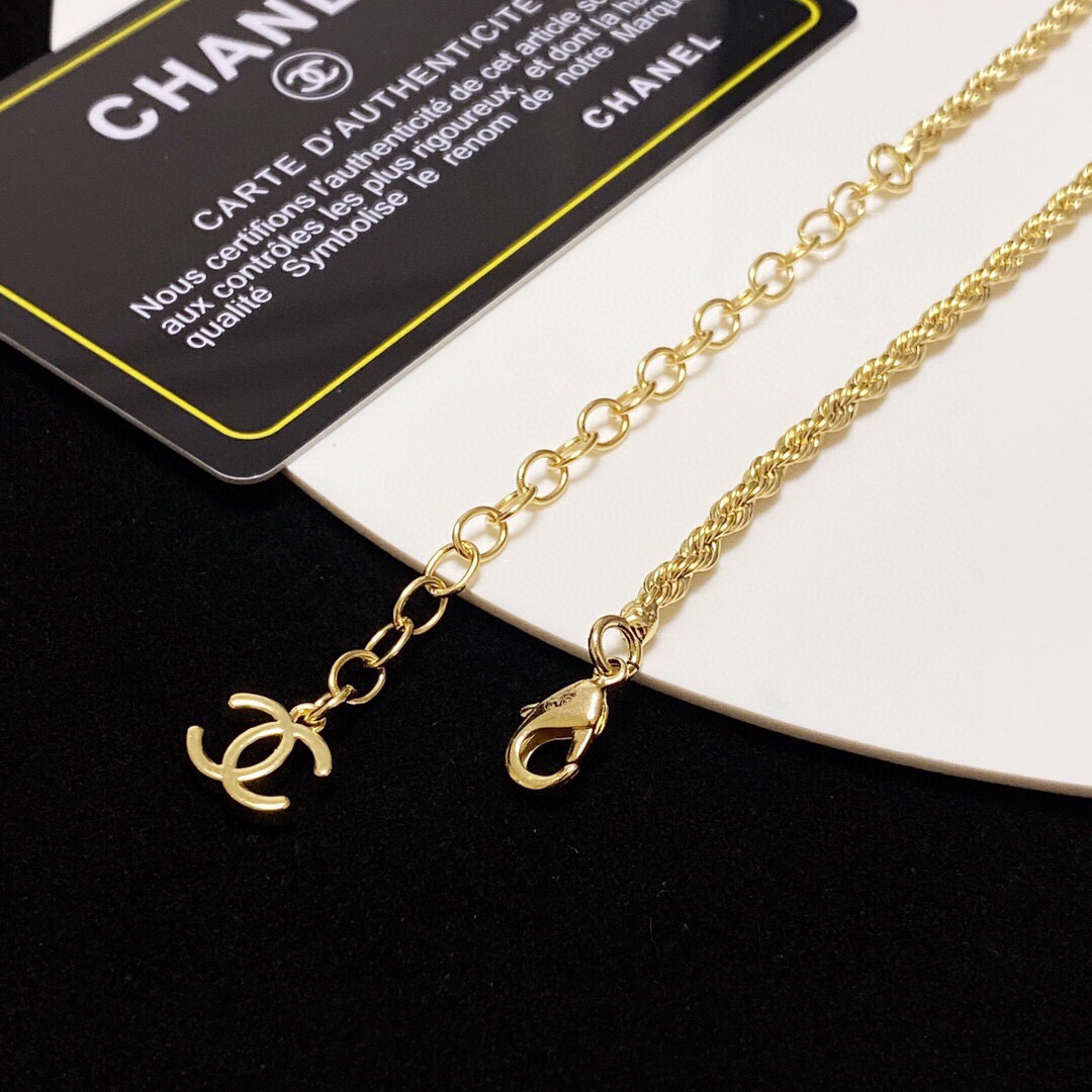 Ch**el CC Necklace Gold For Women