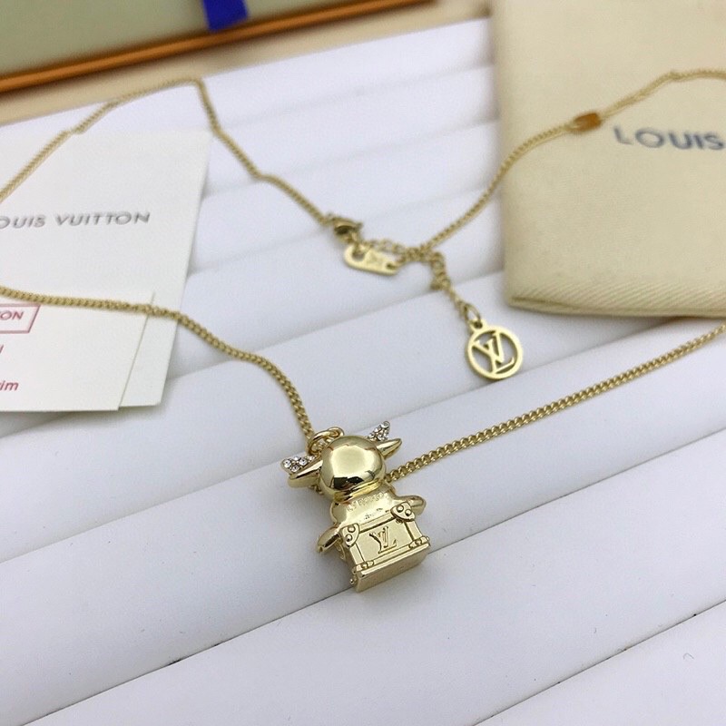 L0vis Vvtt0n Cartoon Figure Pendant Necklace Gold Tone For Women