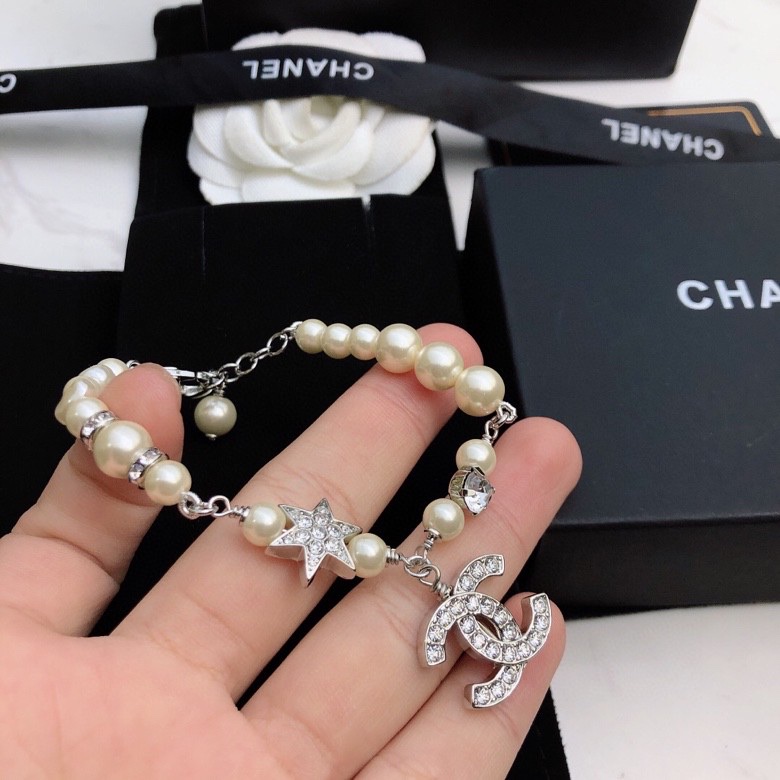 Ch**el Dangling Douple C Pearl Chain Bracelet Silver Tone For Women