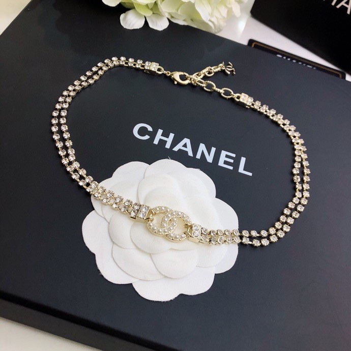 Ch**el D1am0nd Necklace Gold For Women
