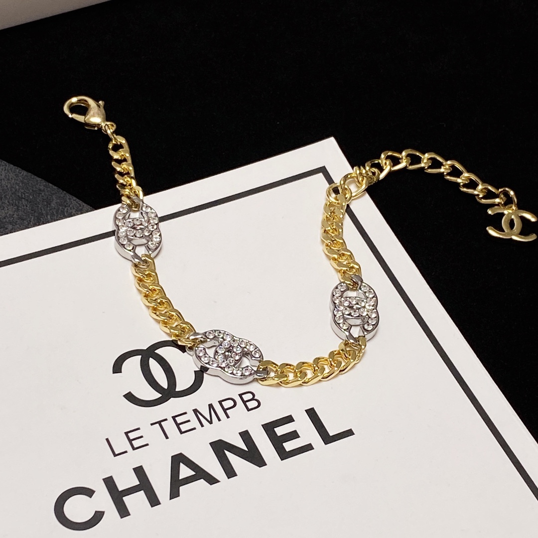 Ch**el Double C Bracelet Gold For Women