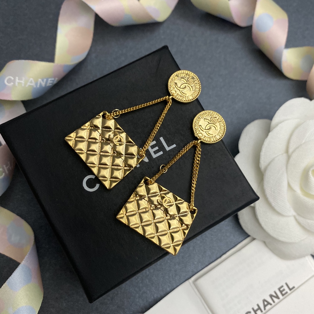 Ch**el Engraved Douple C Handbag Earrings Gold Tone For Women