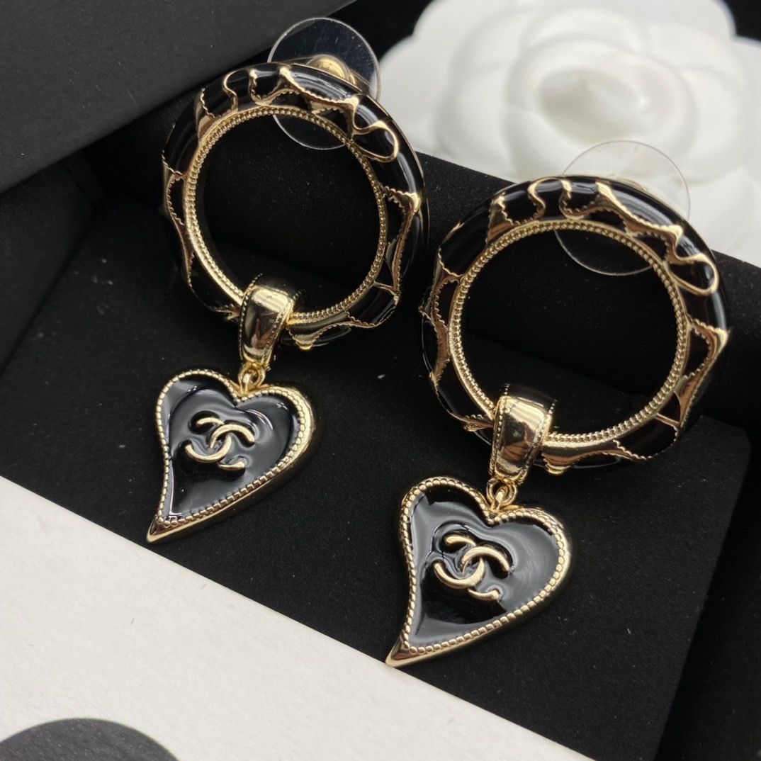 Ch**el Heart Earrings Black For Women