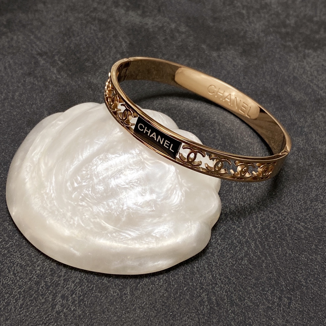 Ch**el Hollow Bracelet Gold For Women