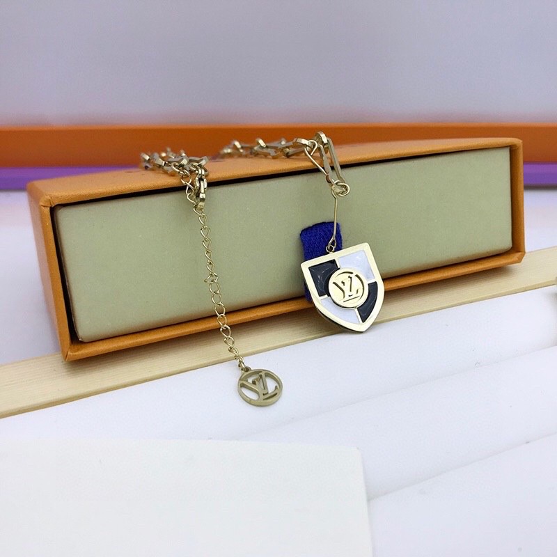 Gvc*1 Shield Necklace Gold Tone For Women