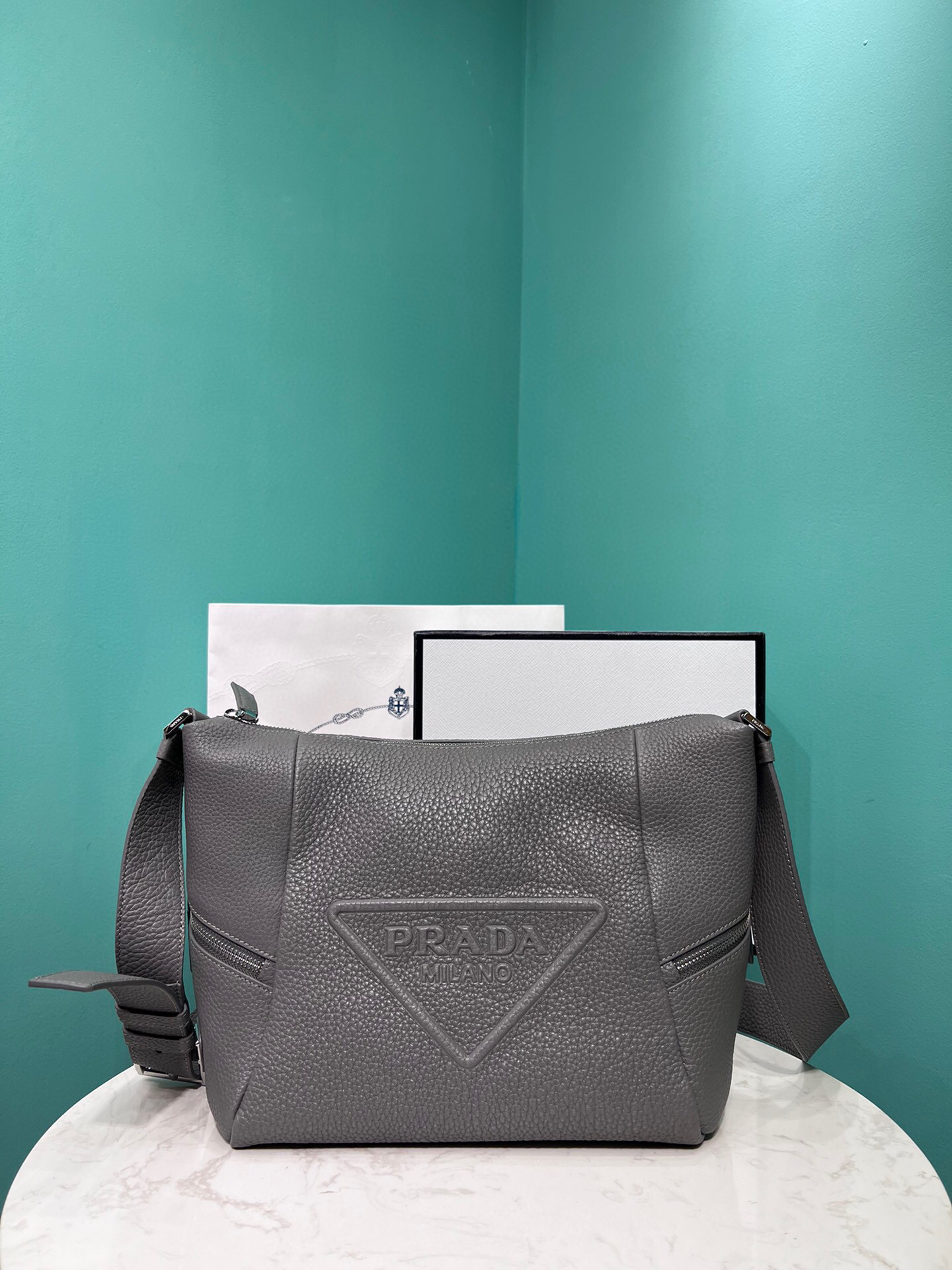 Pra*a Bag With Shoulder Strap In Grey For Women 10.2 in/ 26cm 2VH165_2BBE_F0K44_V_OOO