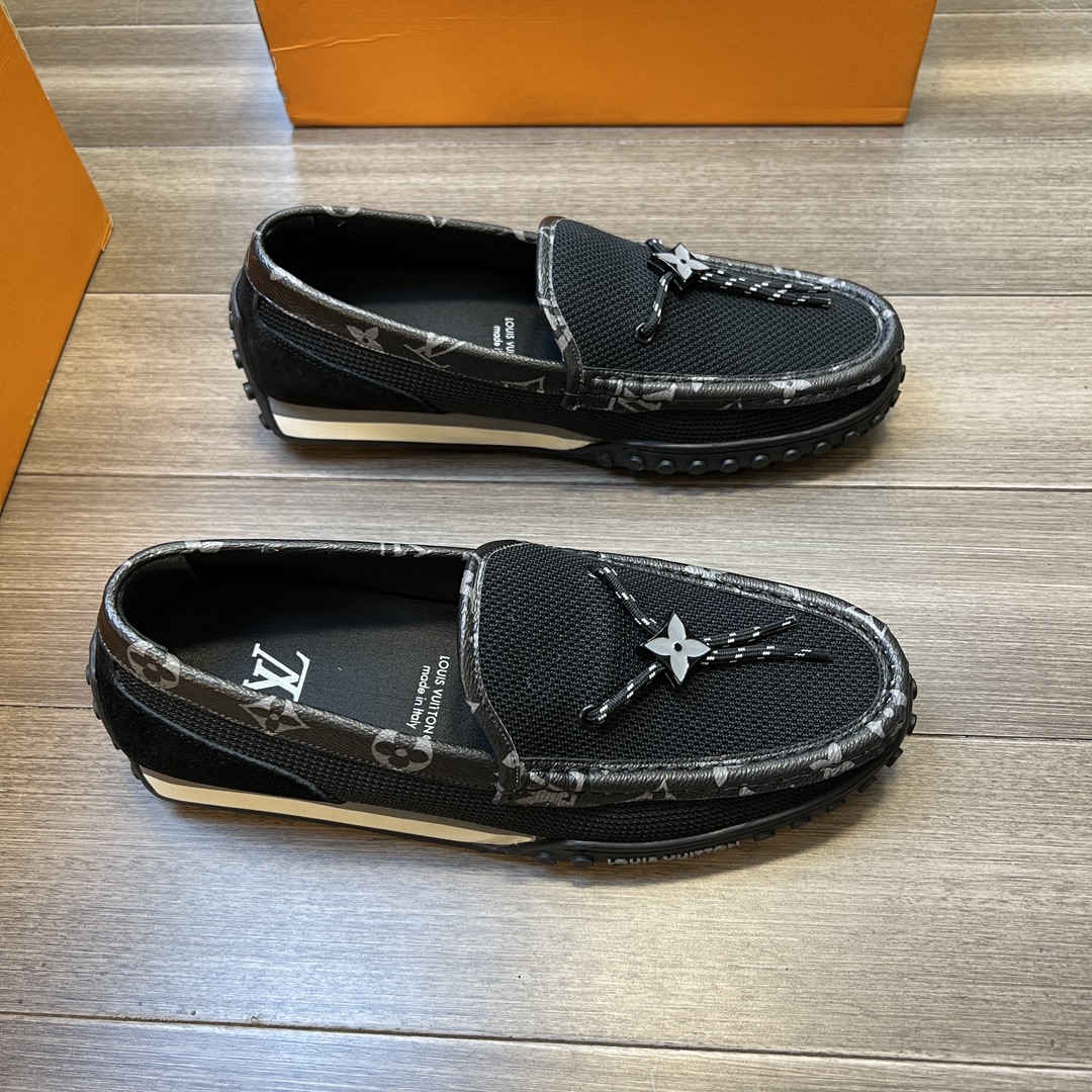 L0vis Vvtt0n LV Racer Moccasin Black For Men 1A9ZH6