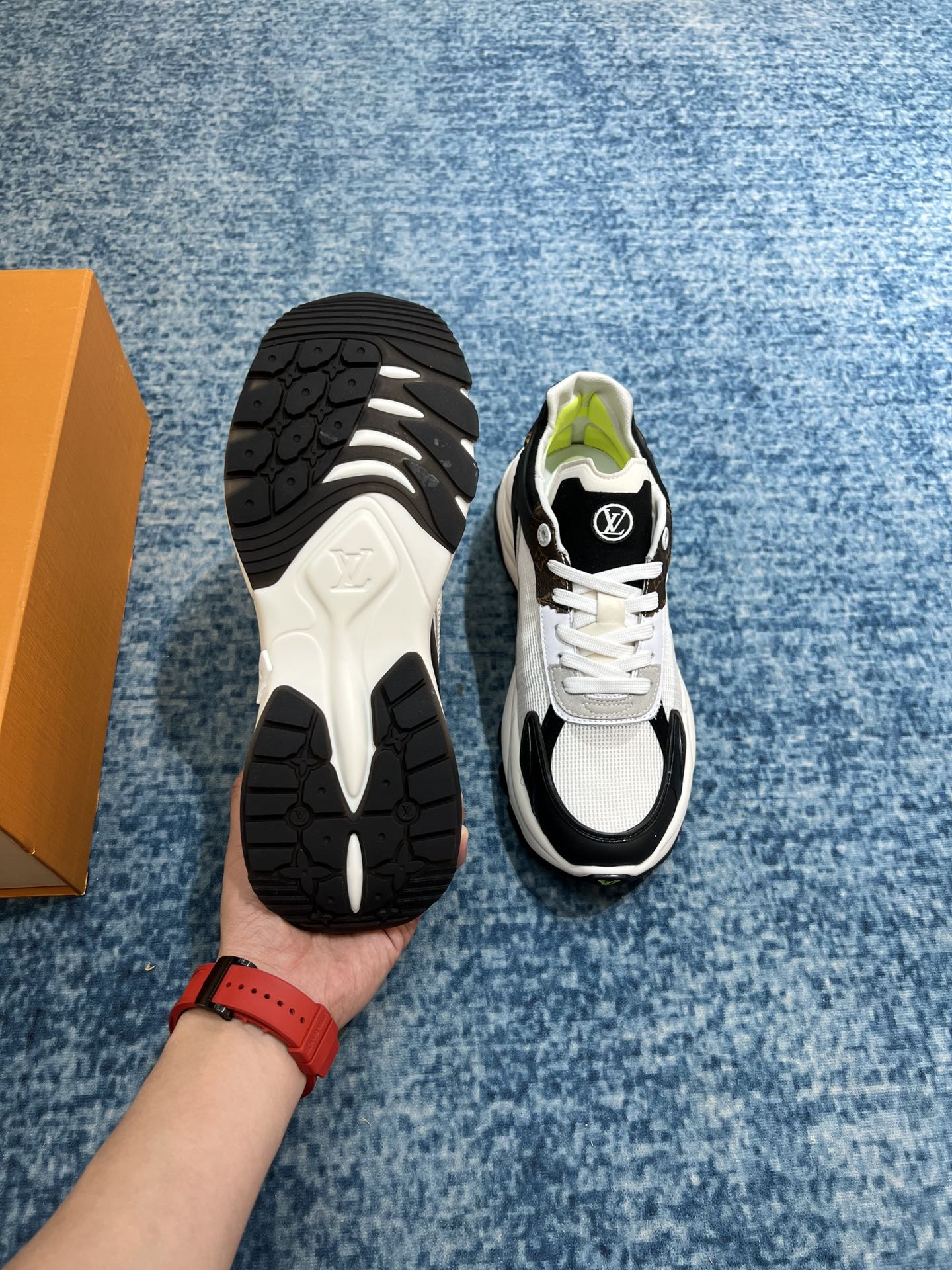 L0vis Vvtt0n Run 55 Sneaker White And Black For Men