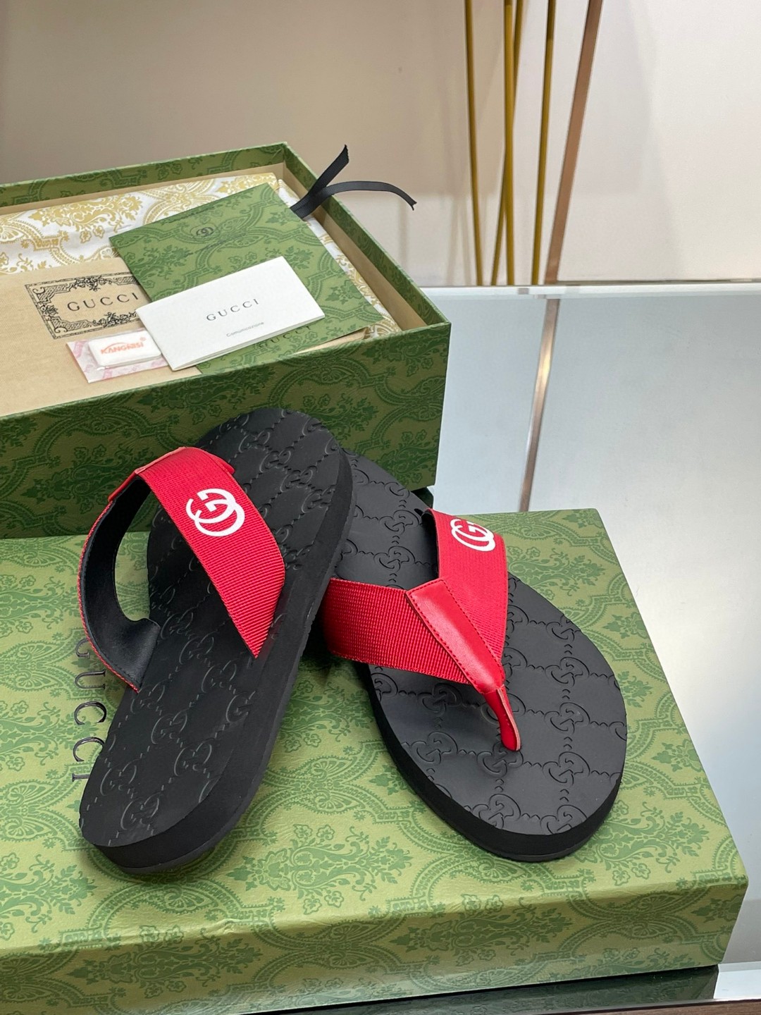 Gvc*1 Thong Sandal Red For Men