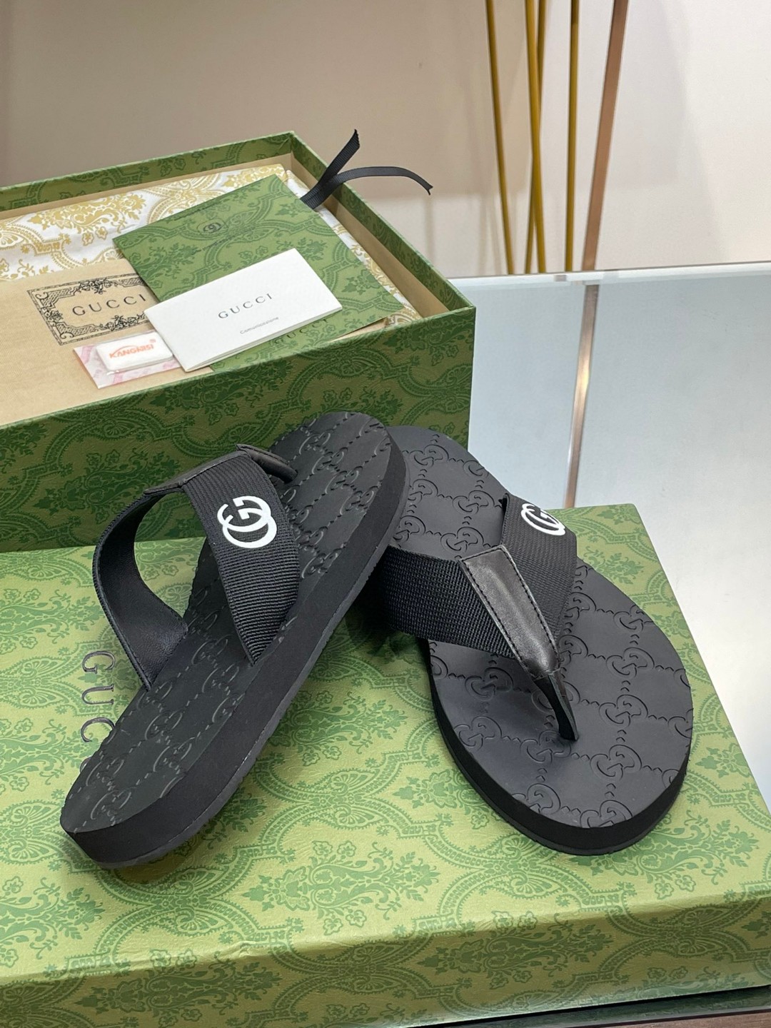 Gvc*1 Thong Sandal Black For Men