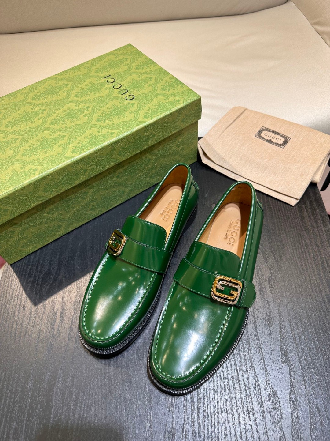 Gvc*1 Interlocking G Loafer Green For Men