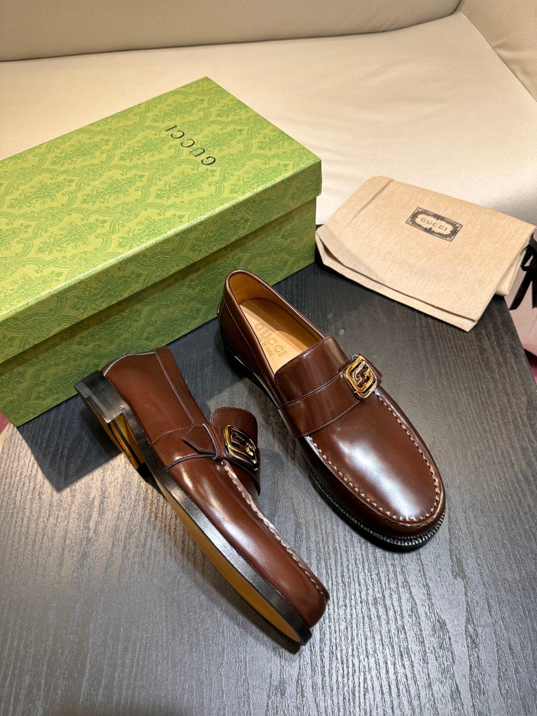 Gvc*1 Interlocking G Loafer Brown For Men