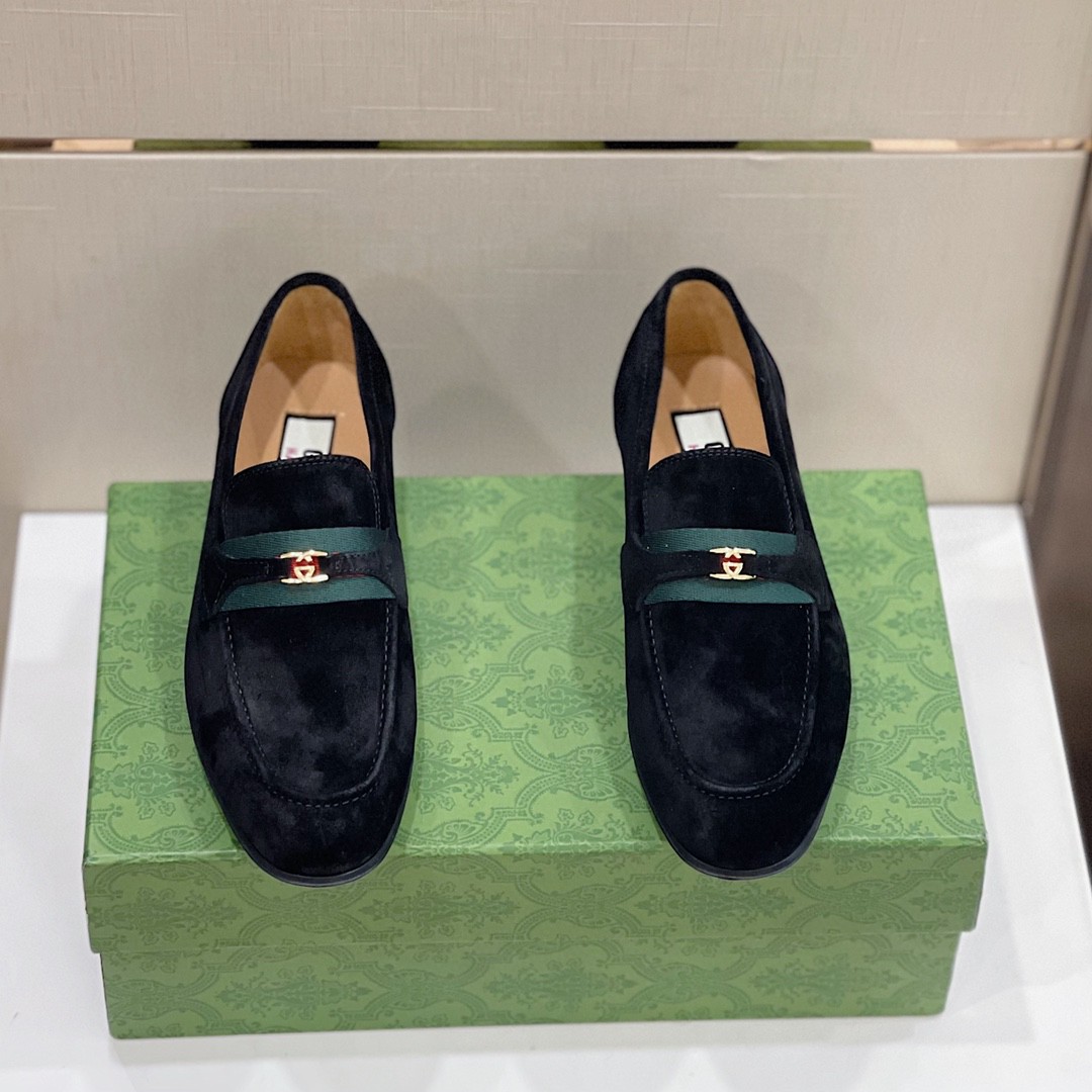 Gvc*1 Loafer With Interlocking G Black For Men