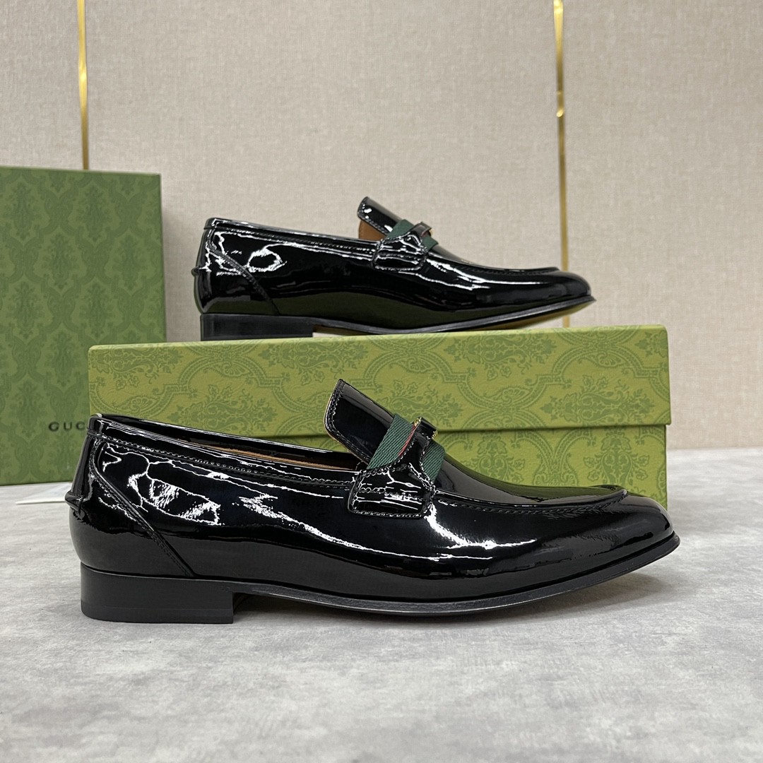Gvc*1 Loafer With Interlocking G Black For Men