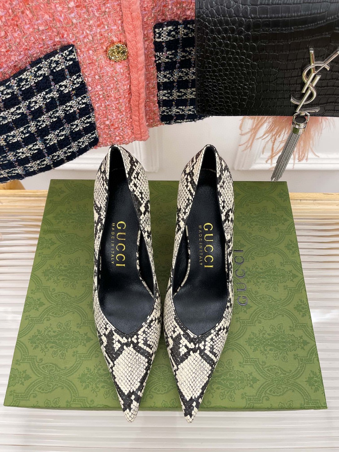 Gvc*1 High-Heel Pump Grey For Women