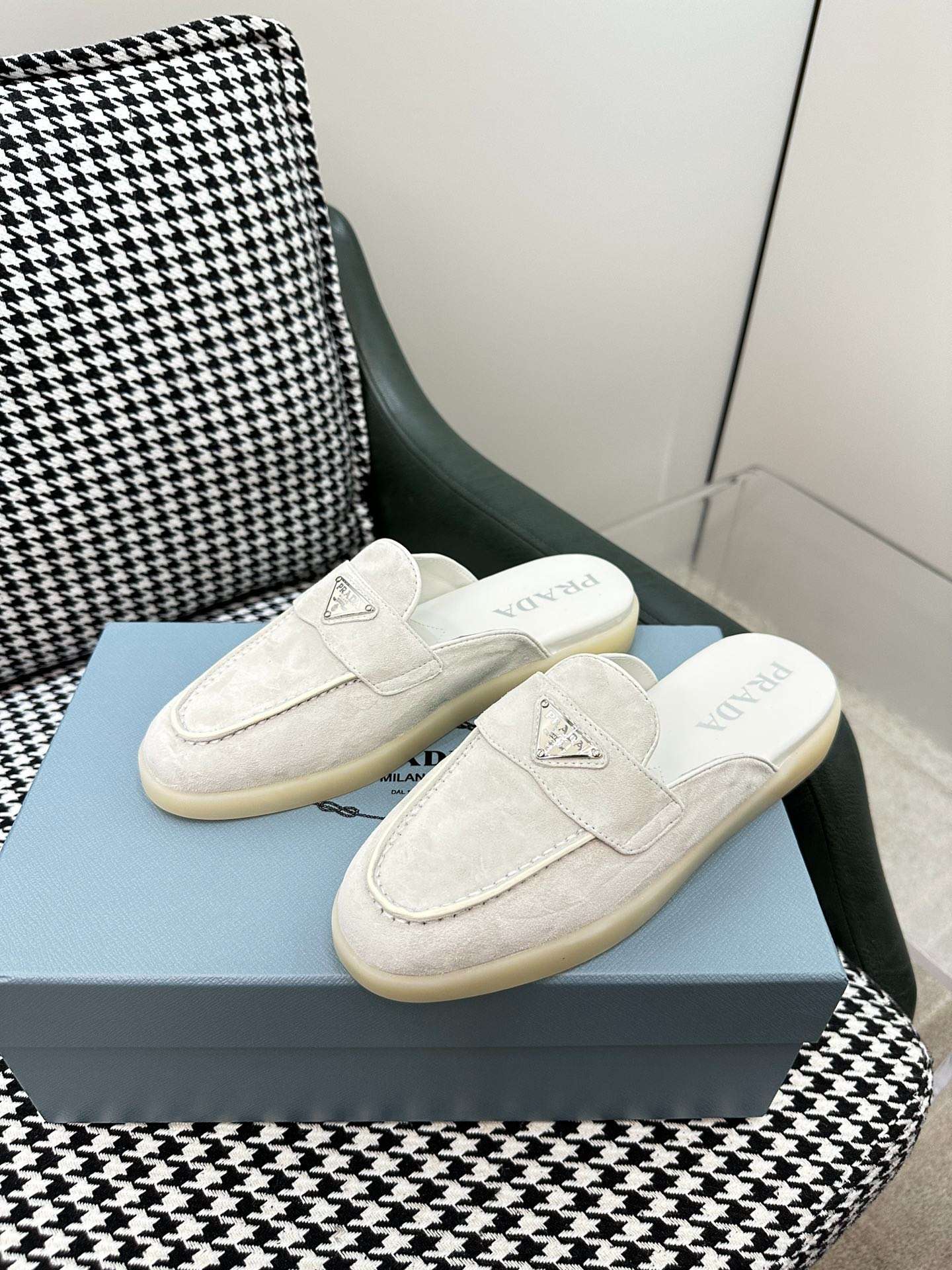 Pra*a Brushed Sabots White For Women