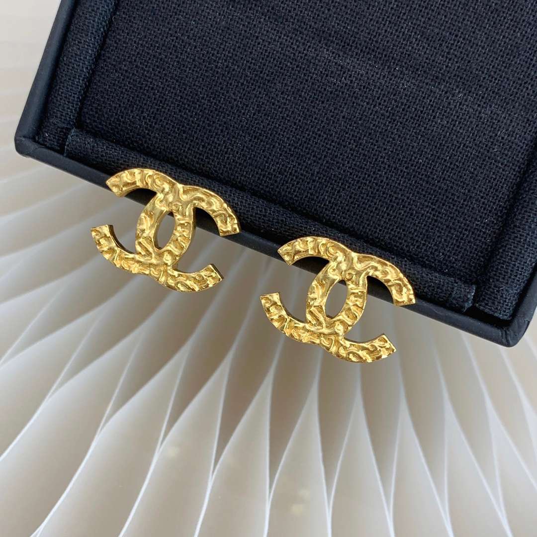 Ch**el CC Earrings Gold For Women