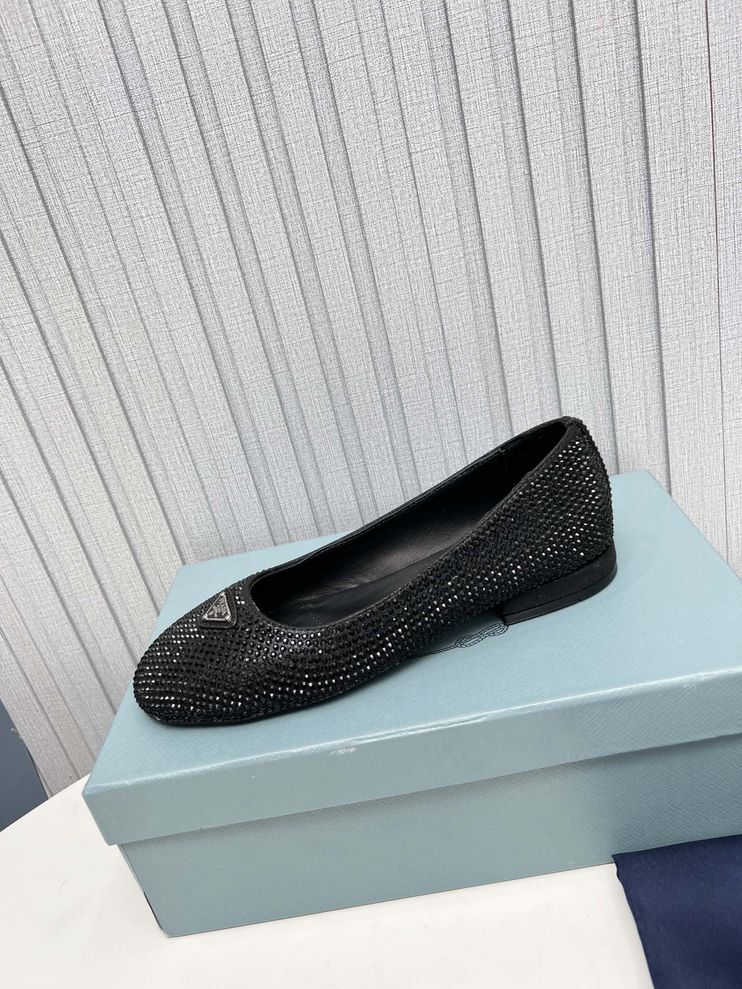 Pra*a Patent Ballerinas Black For Women